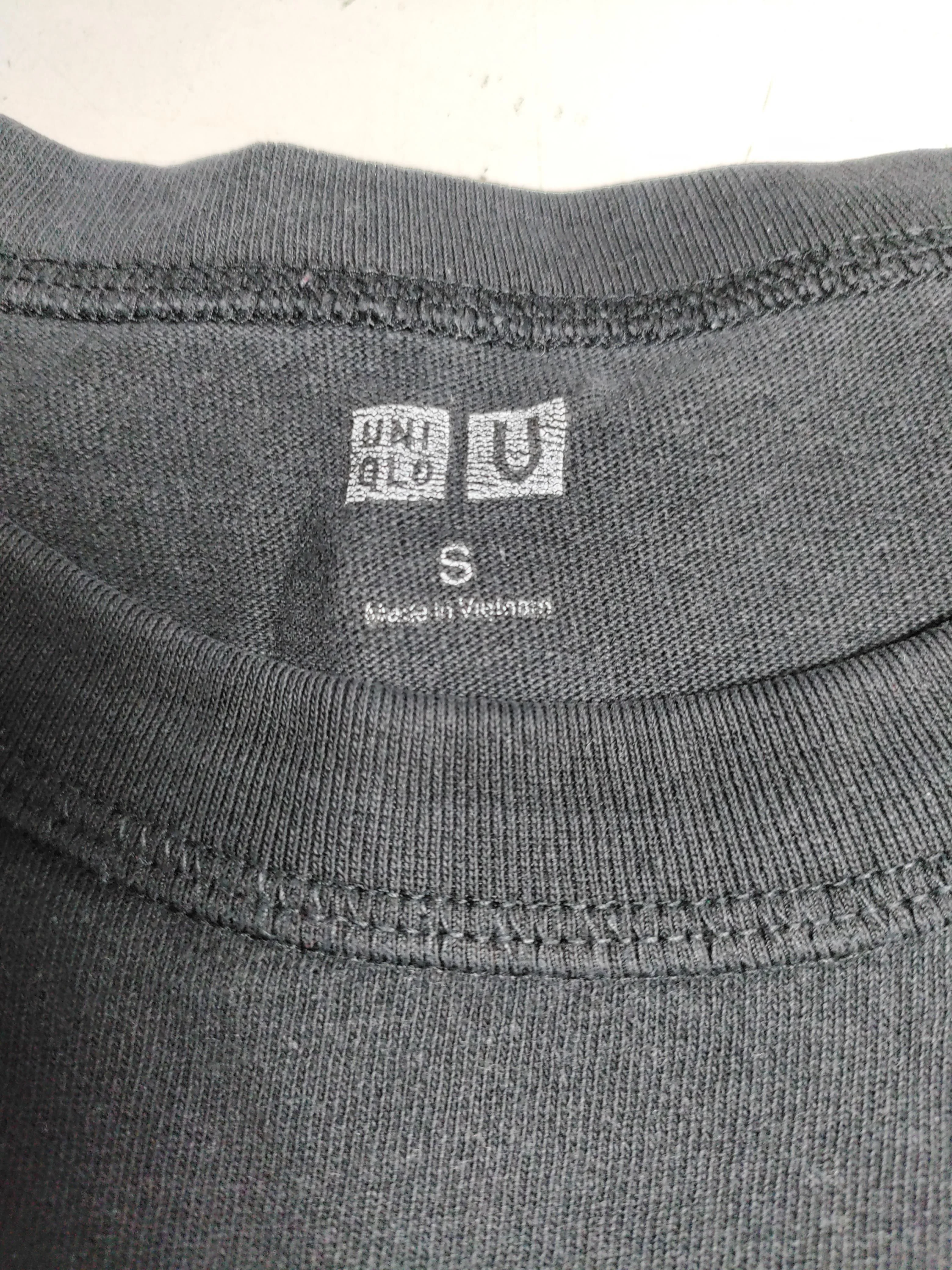 Uniqlo Men's T-Shirt S Black 100% Cotton Basic - Image 6