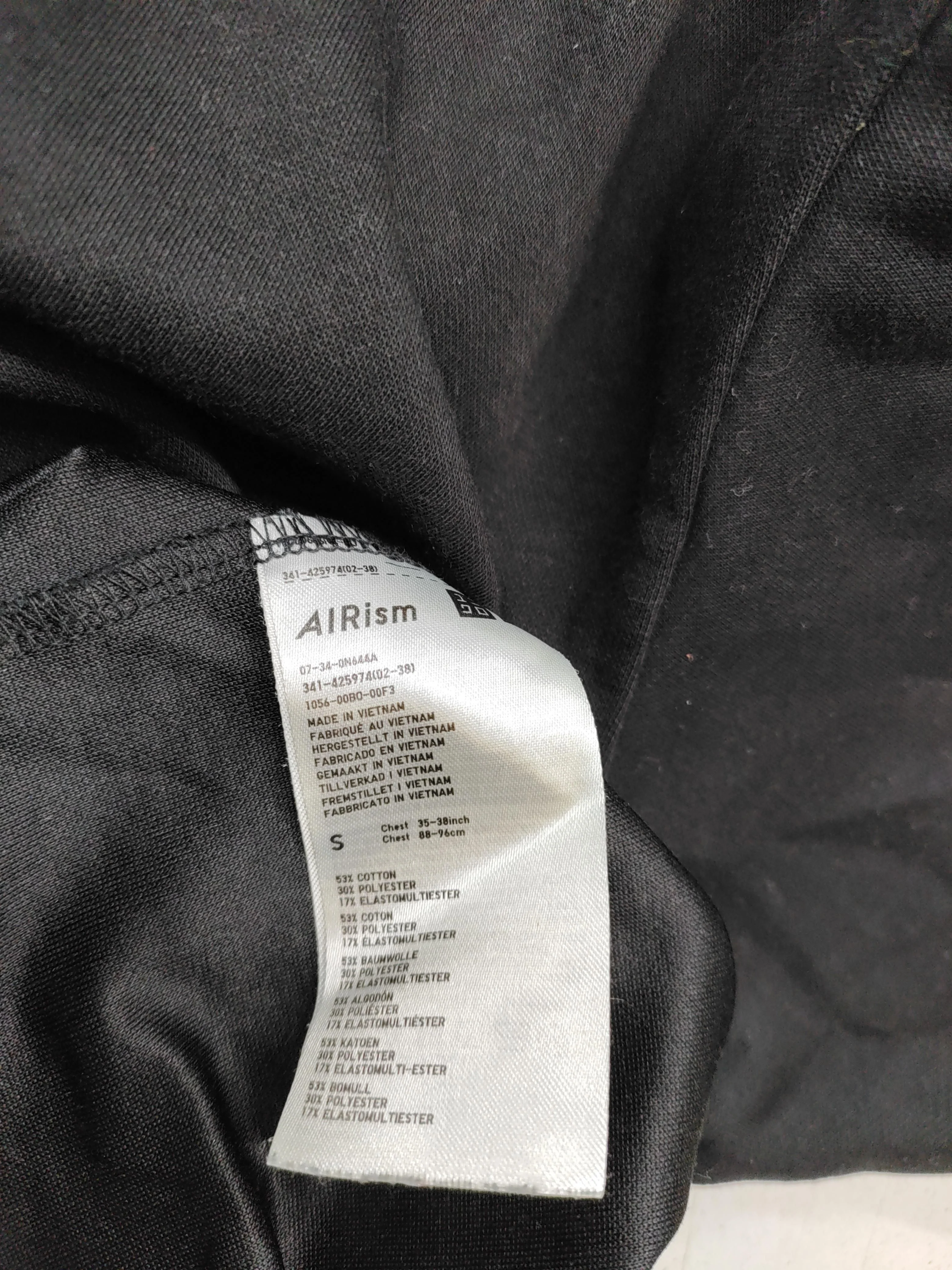 Uniqlo Men's T-Shirt S Black Cotton with Polyester Basic - Image 6