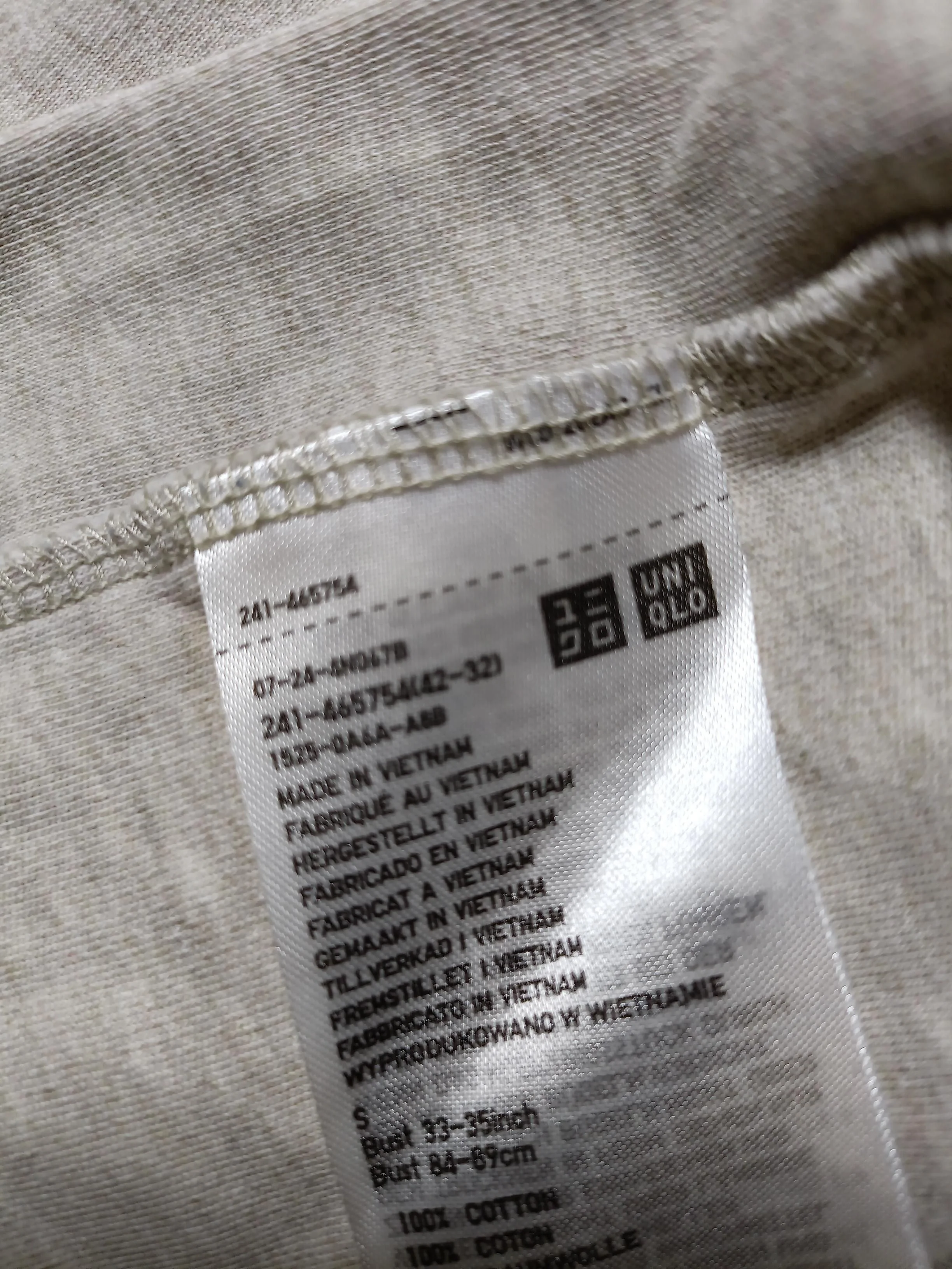 Uniqlo Men's T-Shirt S Cream 100% Cotton Basic - Image 5