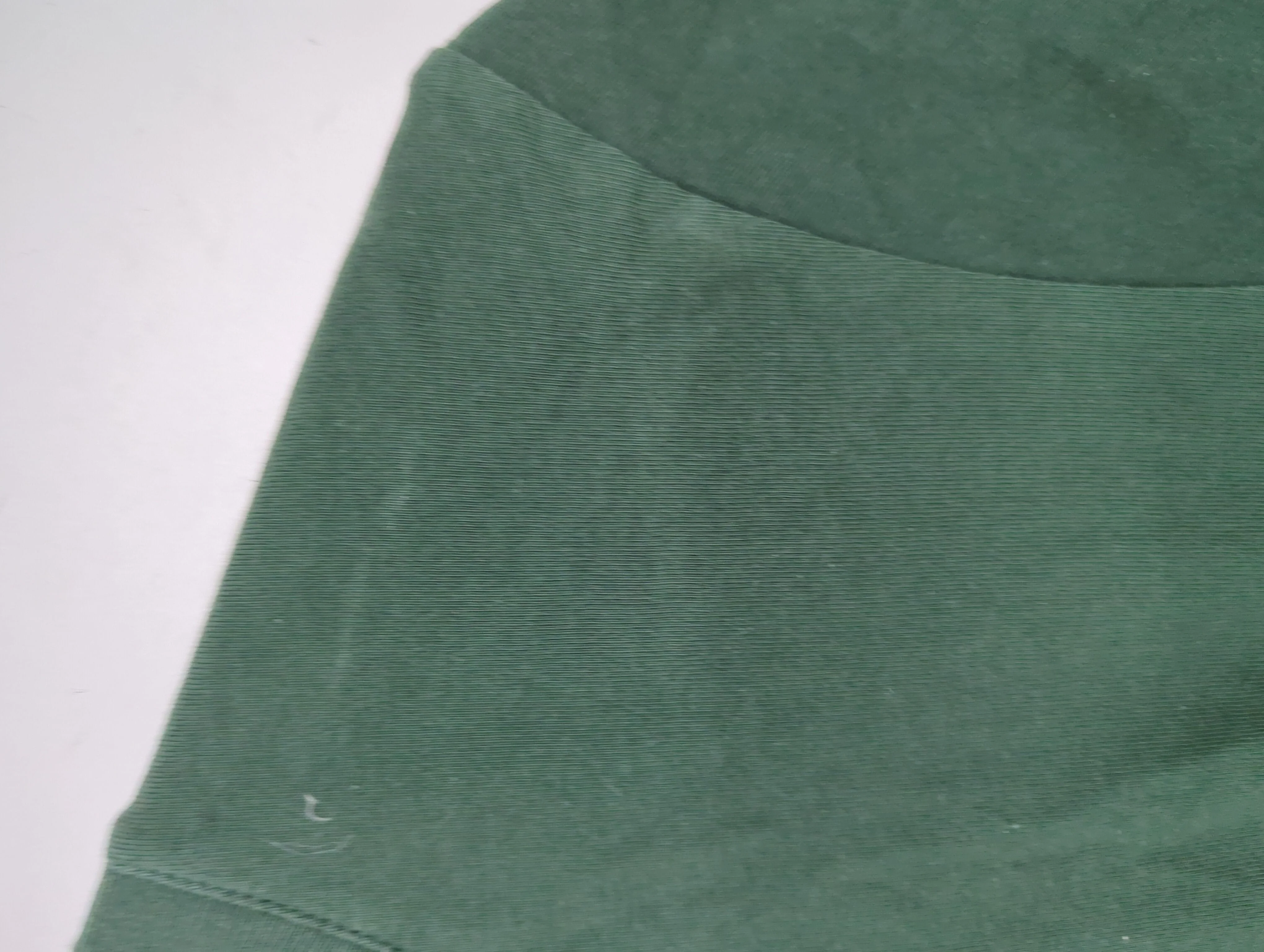 Uniqlo Men's T-Shirt S Green 100% Cotton Basic - Image 5