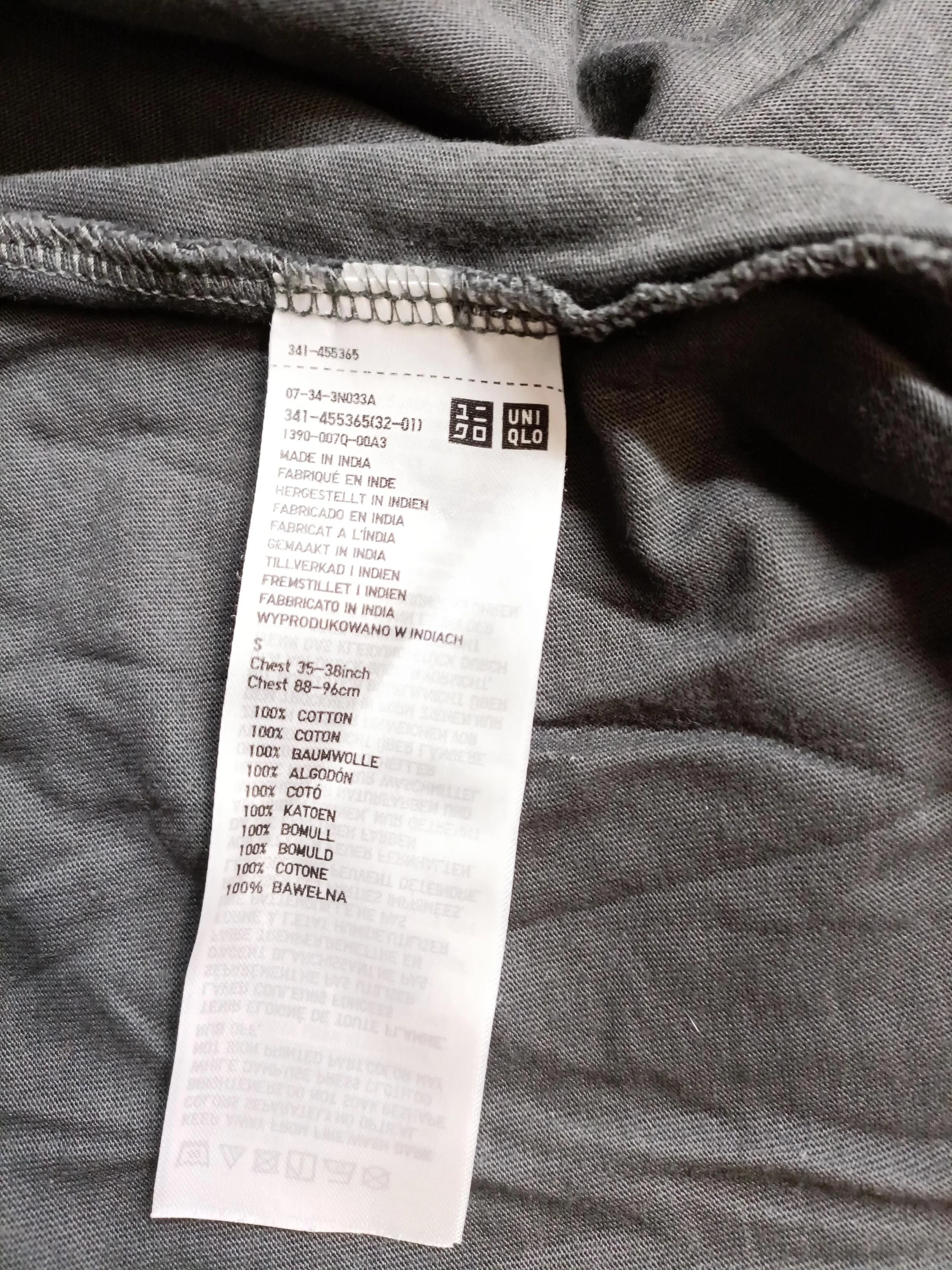 Uniqlo Men's T-Shirt S Grey 100% Cotton Basic - Image 7