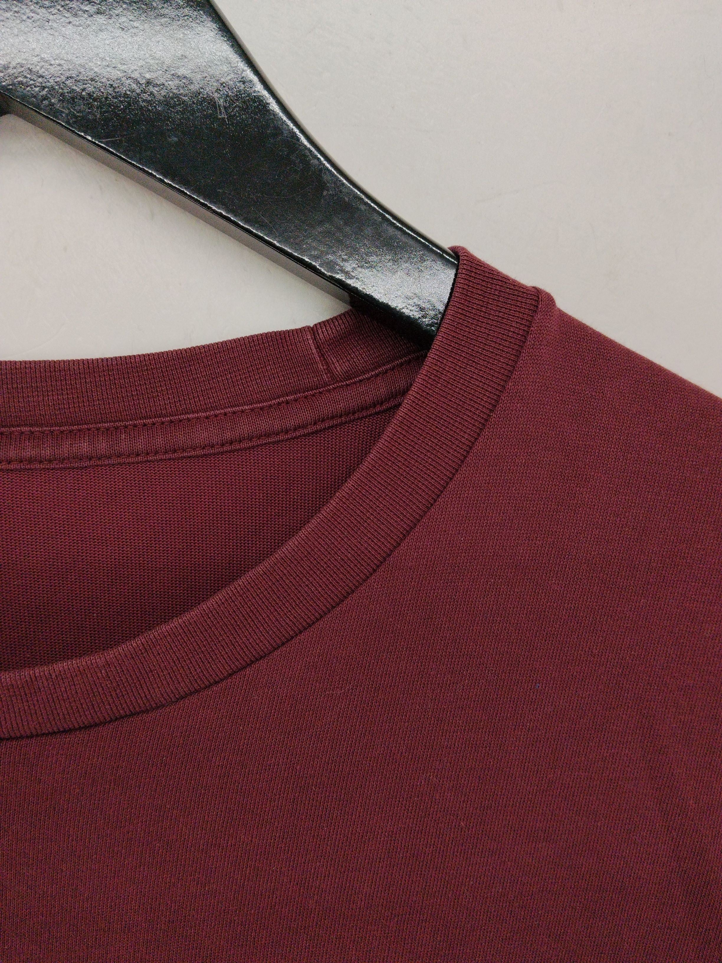 Uniqlo Men's T-Shirt S Red Cotton with Polyester Basic - Image 5
