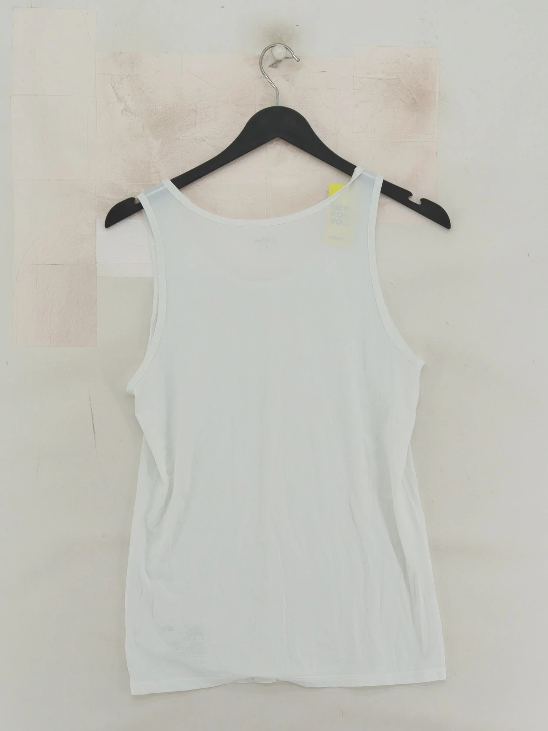 Uniqlo Men's T-Shirt S White Nylon with Elastane Sleeveless Round Neck Basic - Image 2