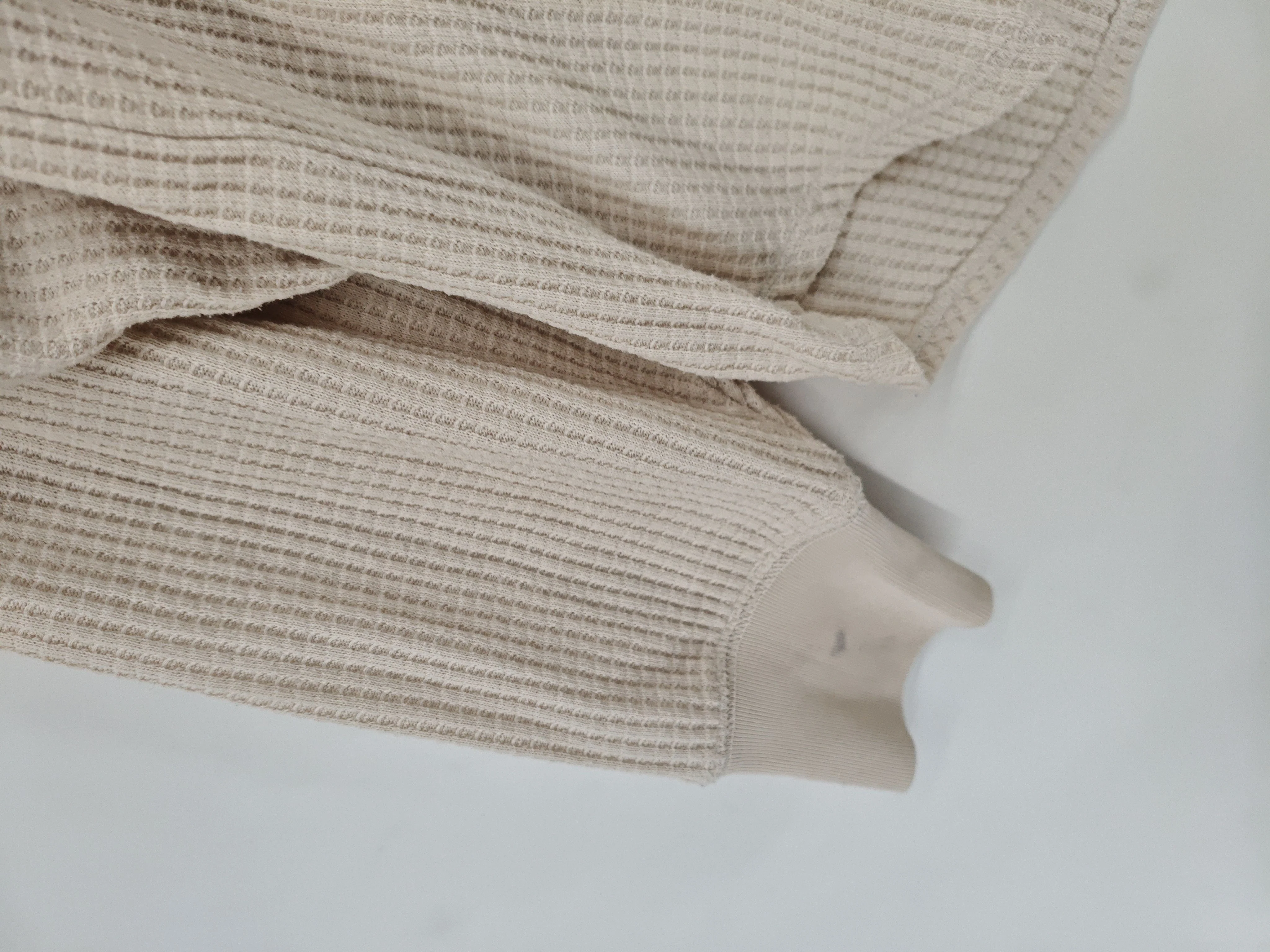Uniqlo Men's T-Shirt XS Cream Cotton with Polyester Basic - Image 5