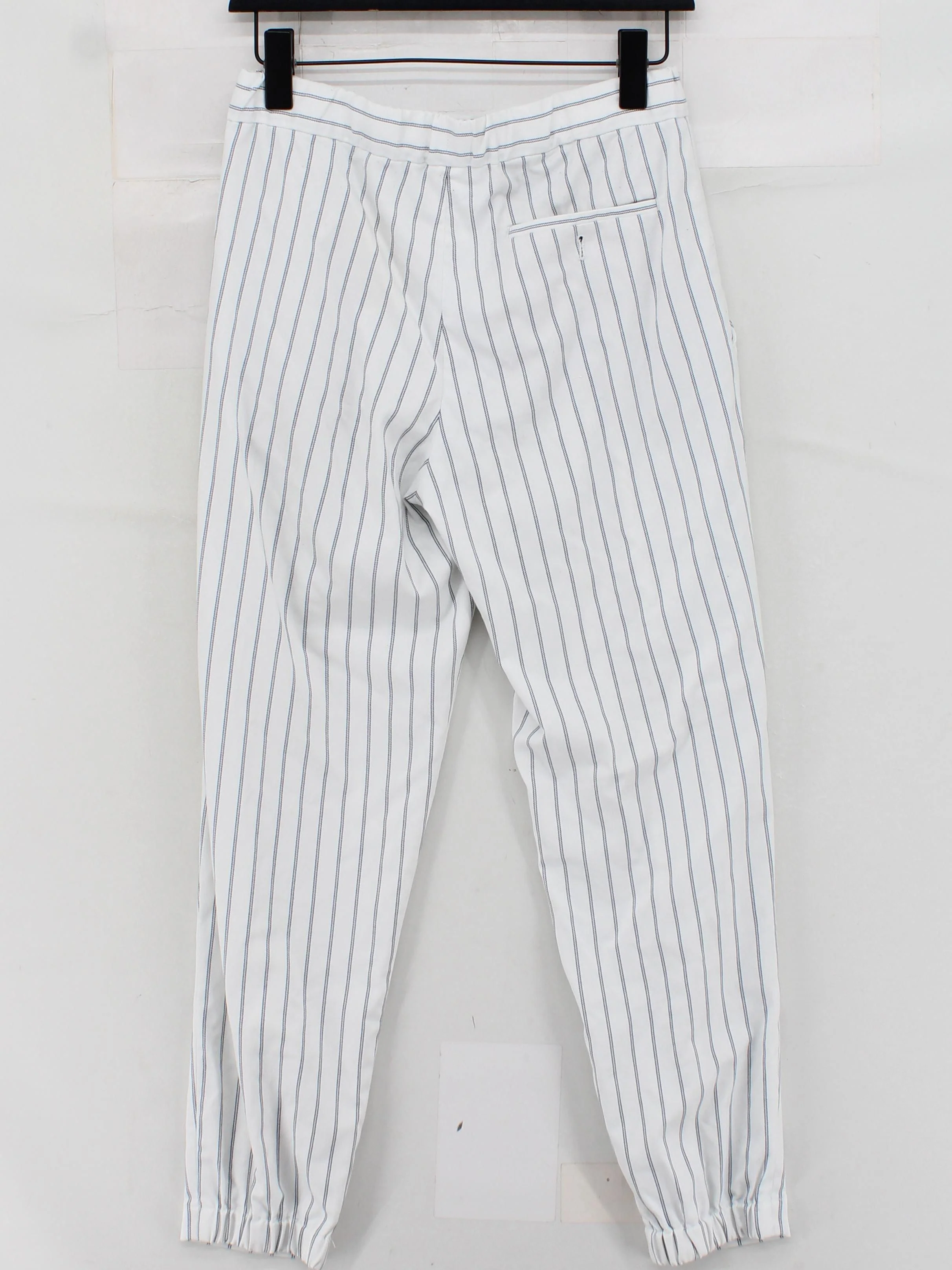 Uniqlo Men's Trousers S White Polyester with Viscose, Elastane Chino - Image 2