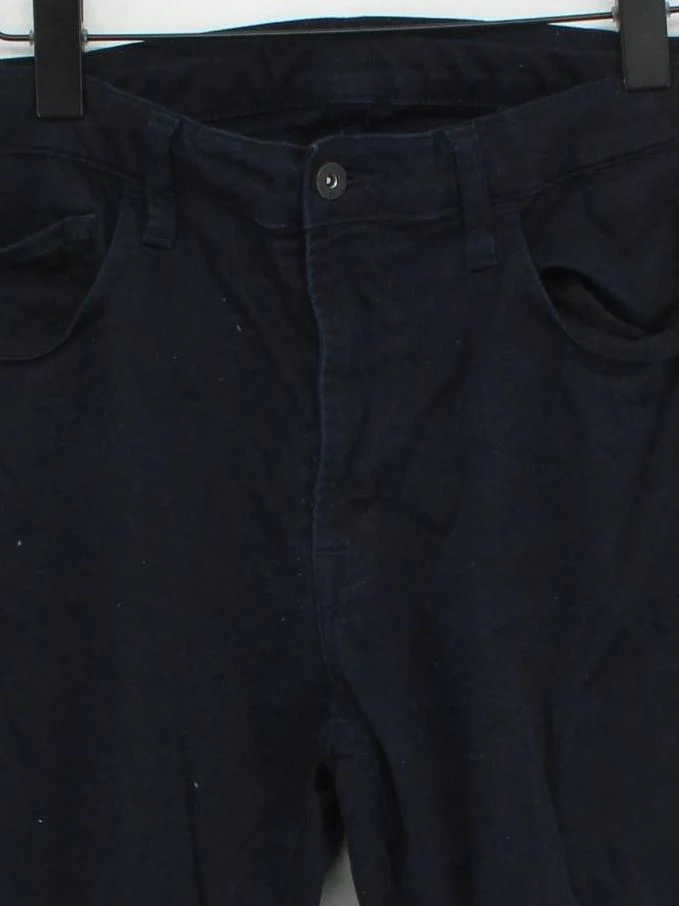 Uniqlo Men's Trousers W 30 in Black Cotton with Elastane Tapered Chino - Image 3