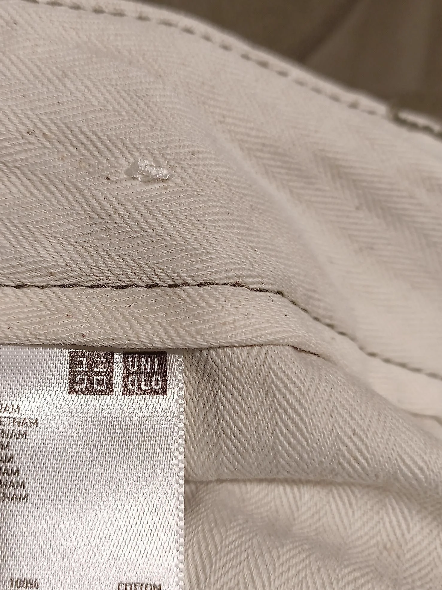 Uniqlo Men's Trousers W 32 in; L 34 in Green 100% Cotton Straight Chino - Image 5