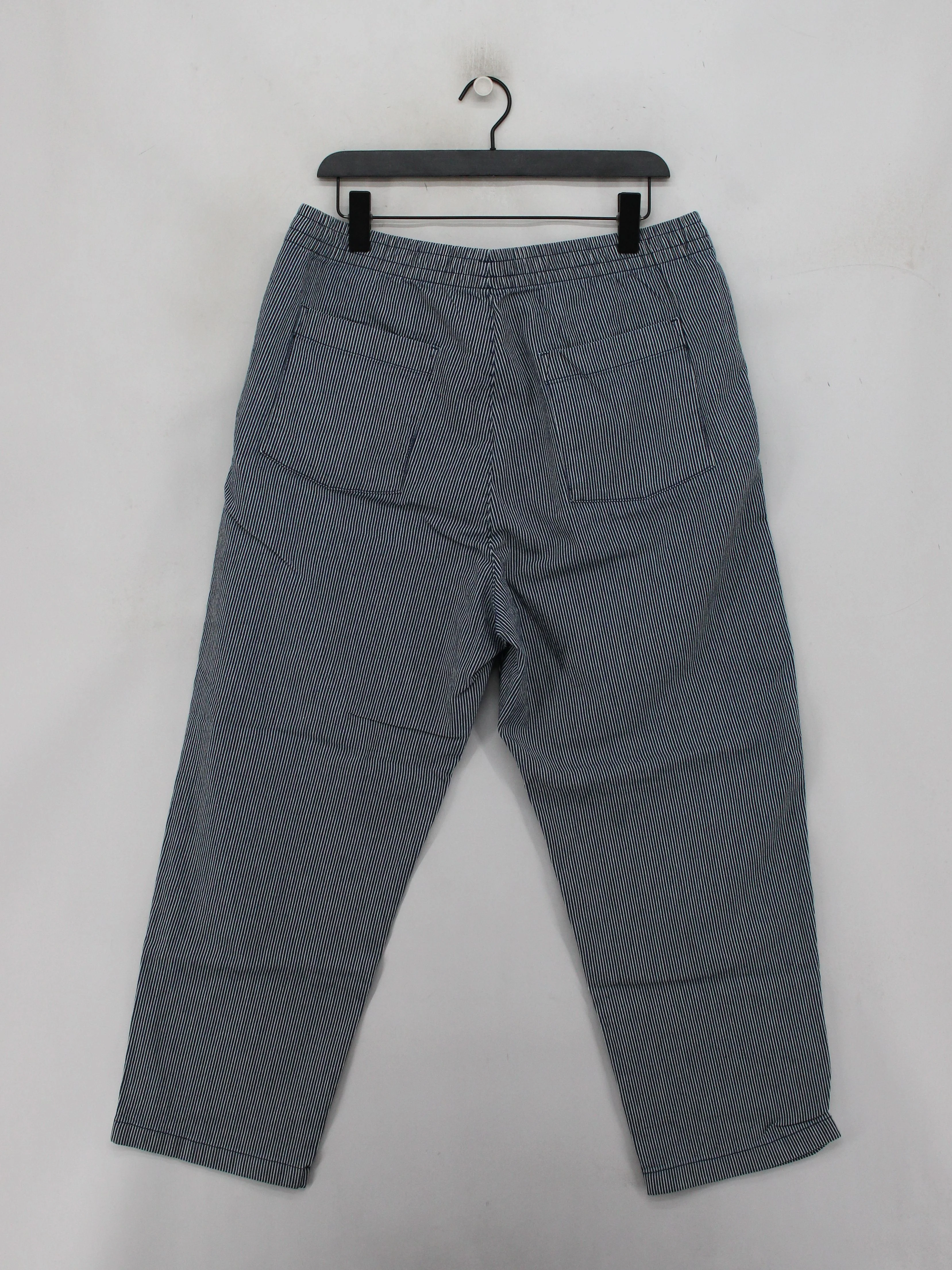 Uniqlo Men's Trousers XL Blue Cotton with Polyester, Spandex Capri - Image 2