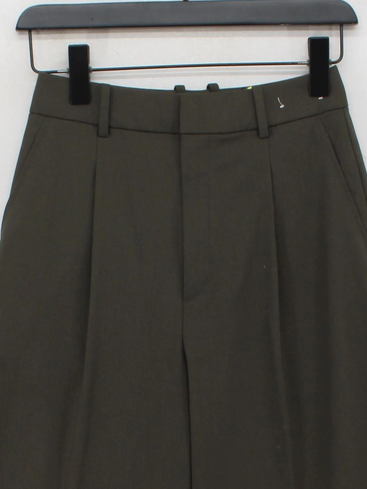 Uniqlo Men's Trousers XS Green Polyester with Viscose, Elastane Straight Chino - Image 3