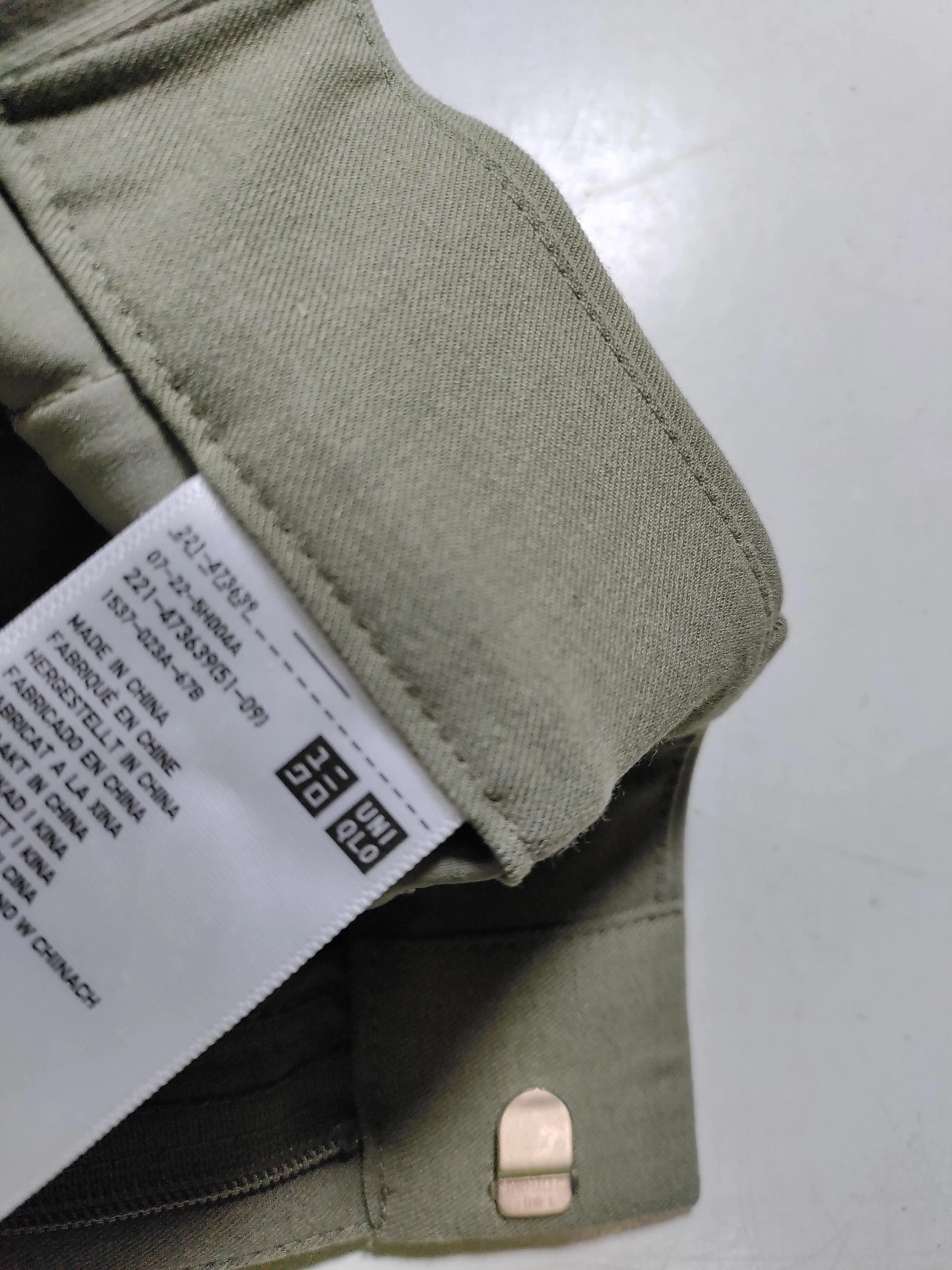 Uniqlo Men's Trousers XS Green Polyester with Viscose, Elastane Wide-Leg Capri - Image 5