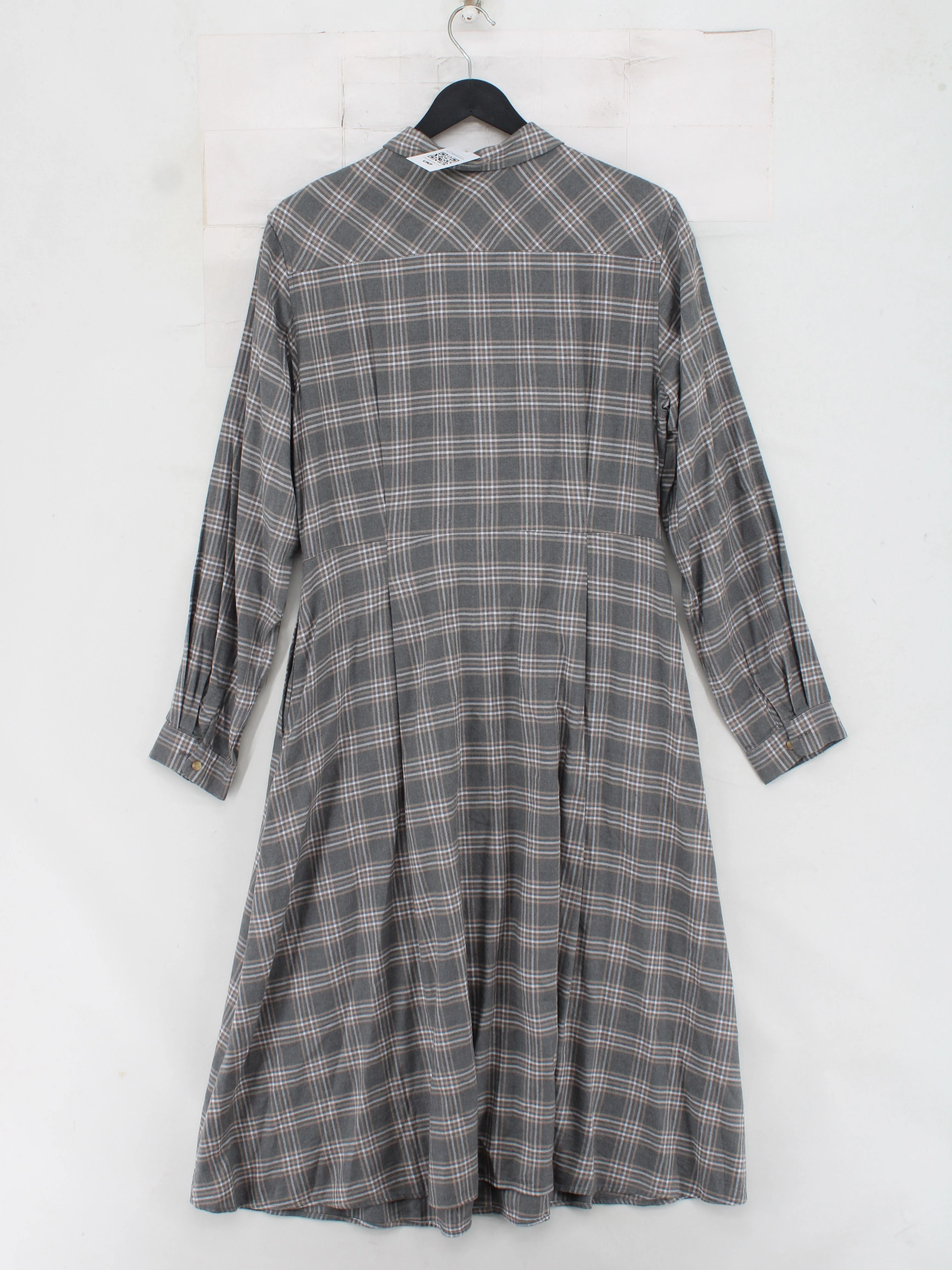 Uniqlo Shirt Midi Dress M in Grey - Image 2