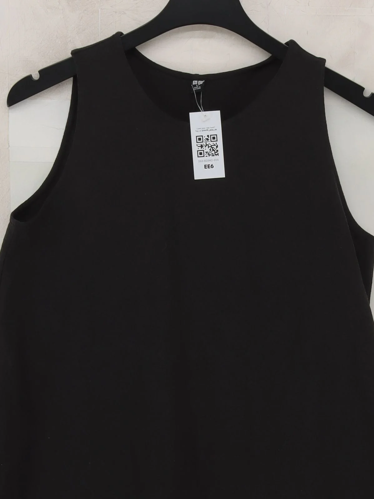 Uniqlo Tank Midi Dress L in Black - Image 3