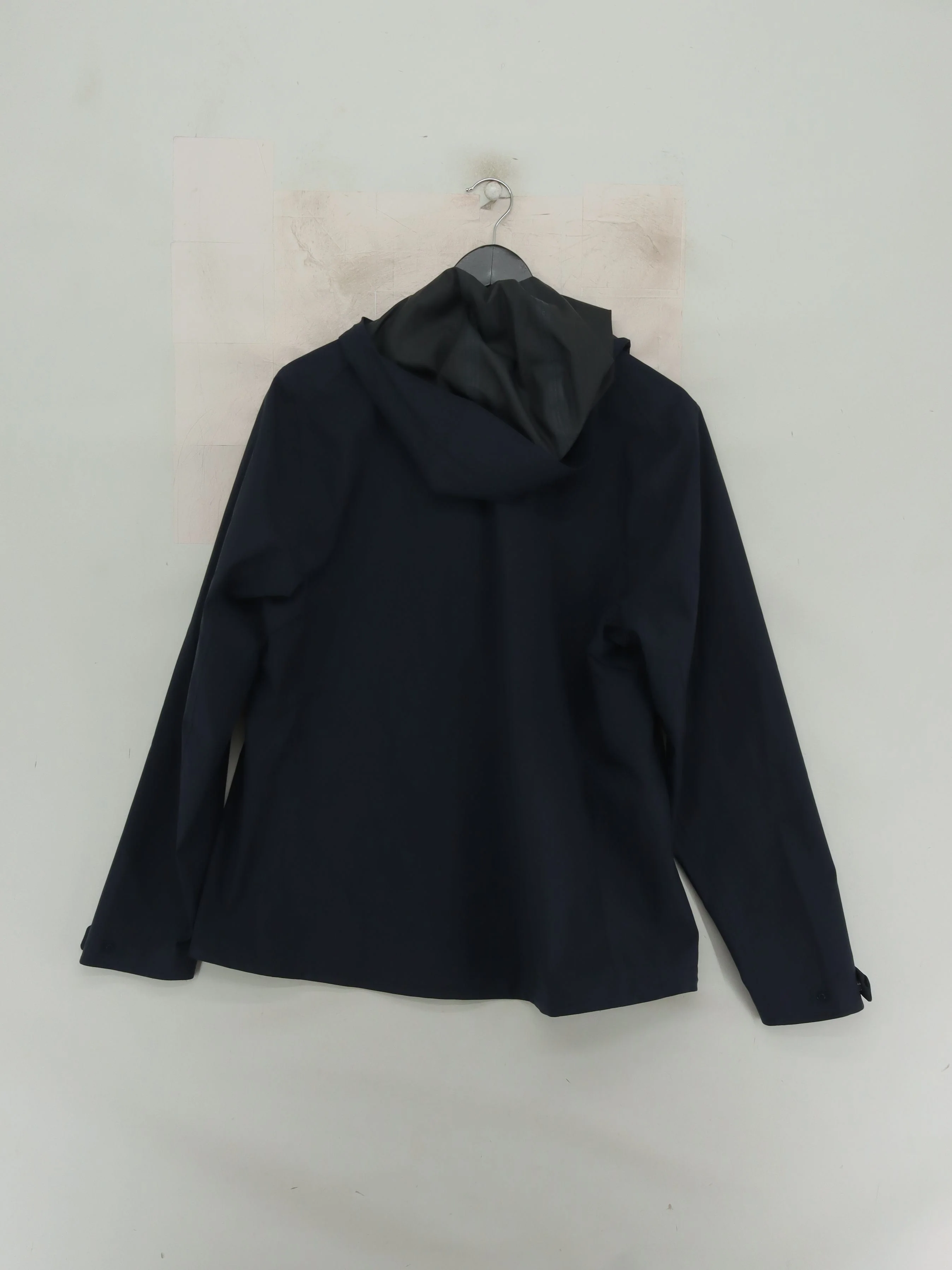 Uniqlo Windbreaker jacket blue - Image 2