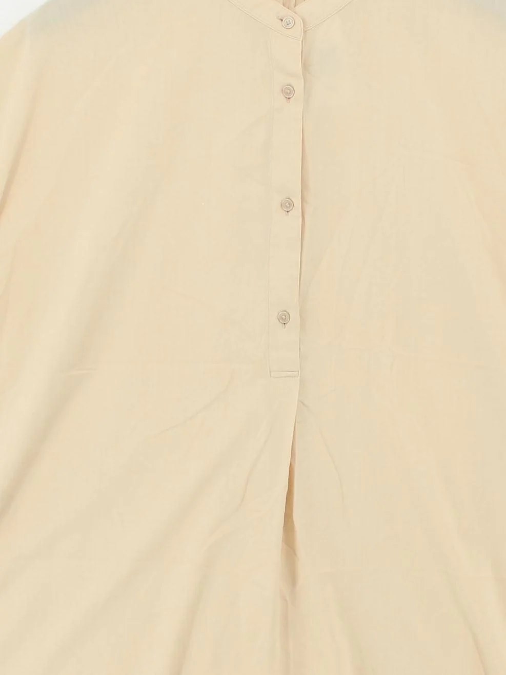 Uniqlo Women's Blouse XL Cream Viscose with Polyester Sleeveless Collared Basic - Image 3