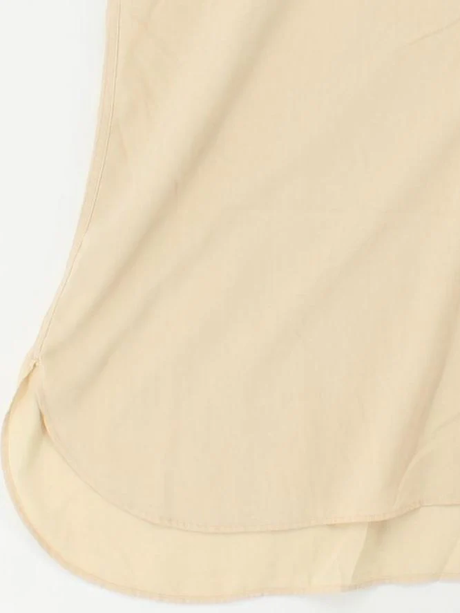 Uniqlo Women's Blouse XL Cream Viscose with Polyester Sleeveless Collared Basic - Image 4