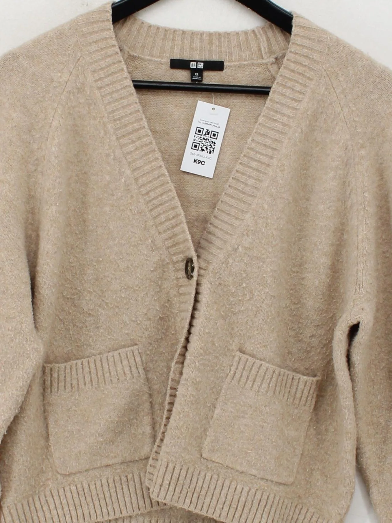 Uniqlo Women's Cardigan XS Tan Acrylic with Polyamide, Wool, Elastane Cardigan - Image 3