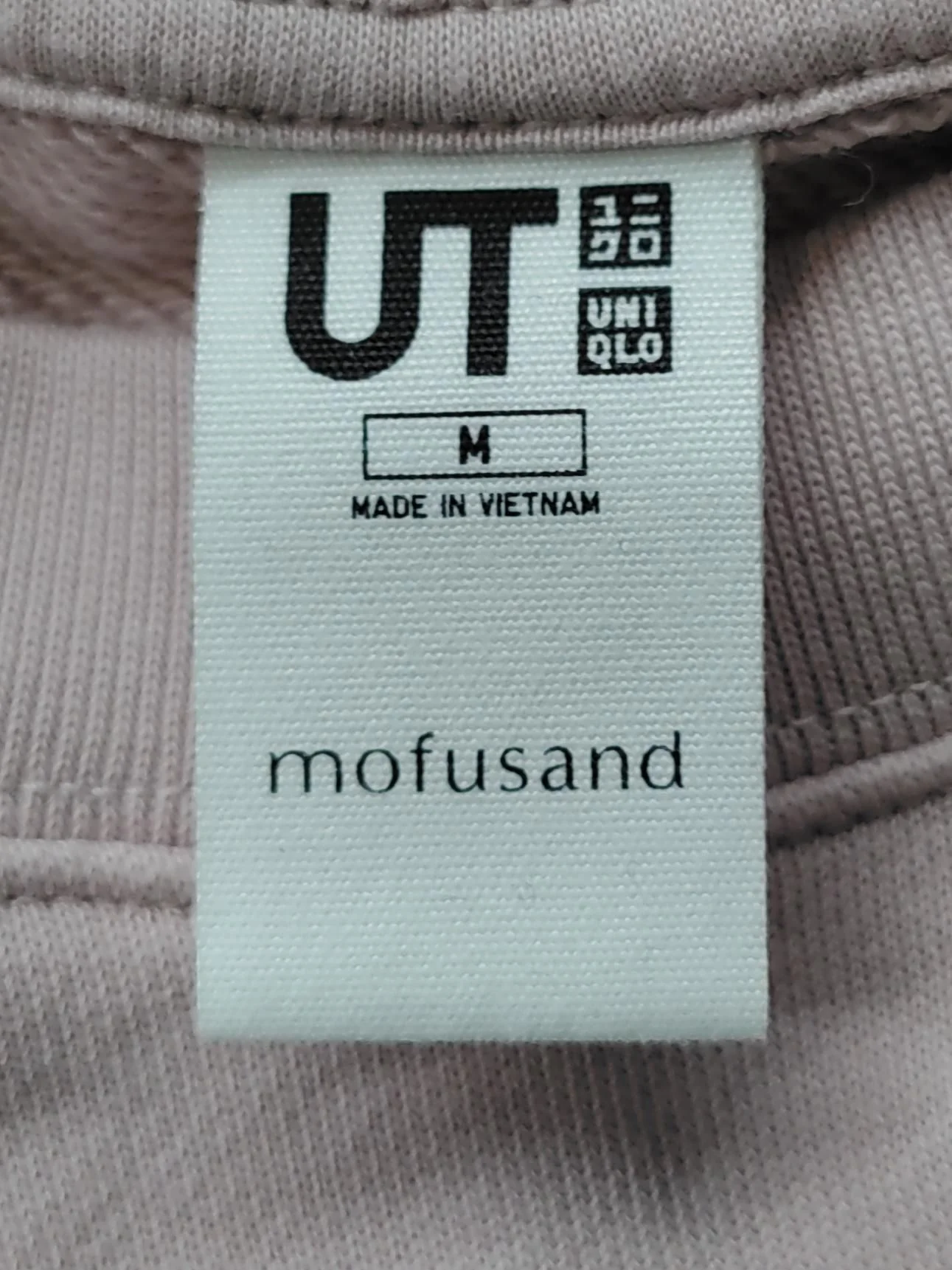 Uniqlo Women's Hoodie M Pink Graphic Cotton with Polyester Pullover - Image 5