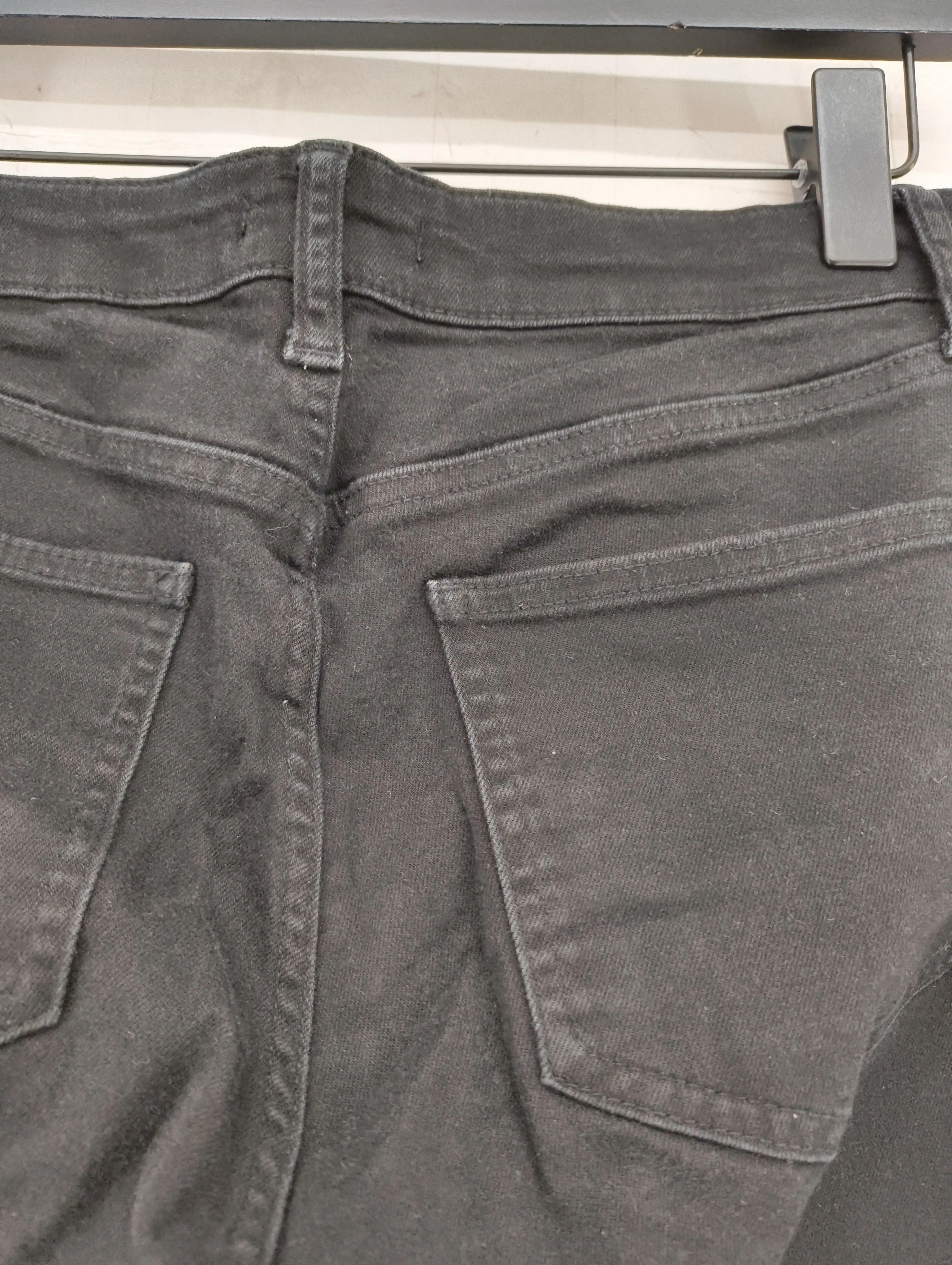 Uniqlo Women's Jeans W 27 in Black Cotton - Image 5
