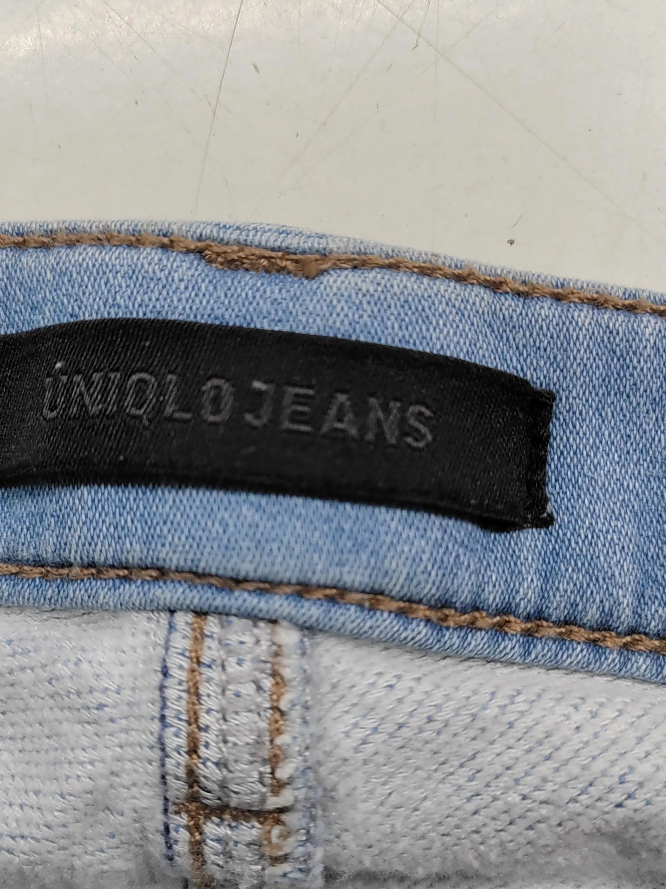 Uniqlo Women's Jeans XS Blue Cotton with Viscose, Polyester, Elastane Skinny - Image 5