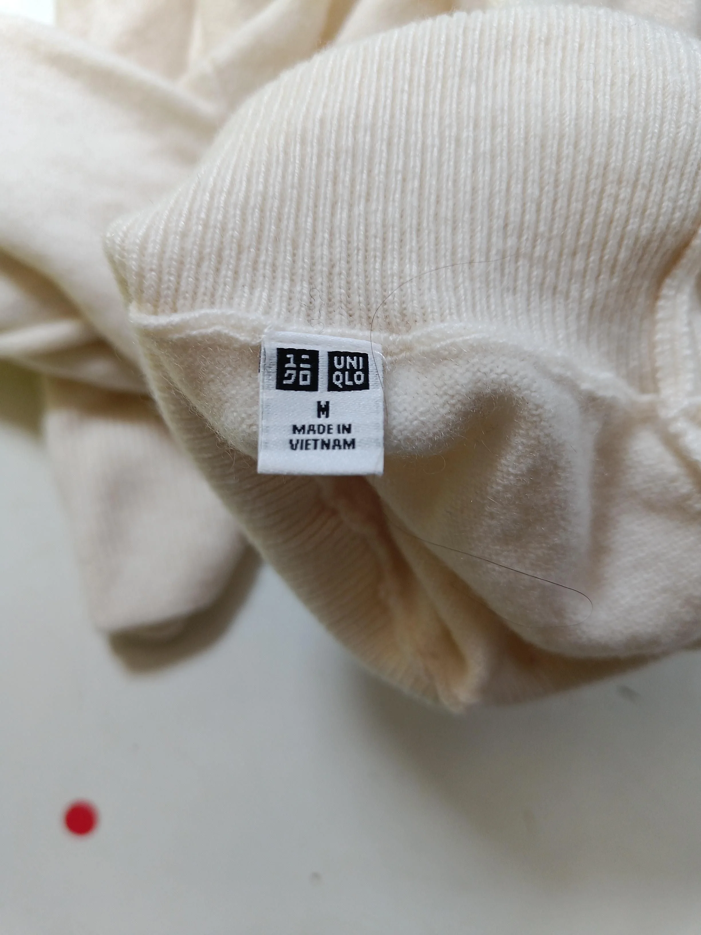 Uniqlo Women's Jumper M Cream 100% Cashmere Roll Neck Pullover - Image 5