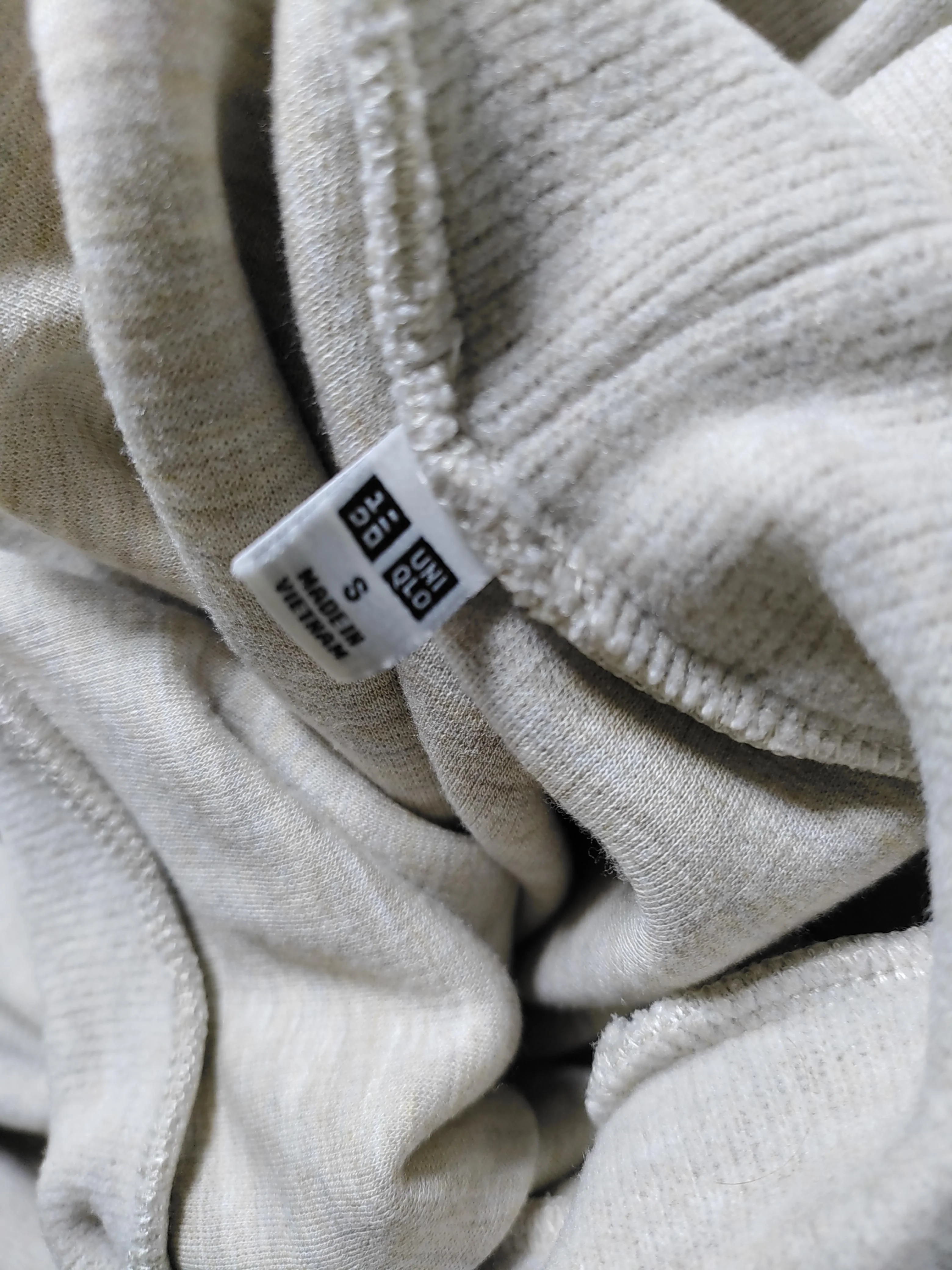 Uniqlo Women's Jumper S Cream Acrylic with Polyester Roll Neck Pullover - Image 5