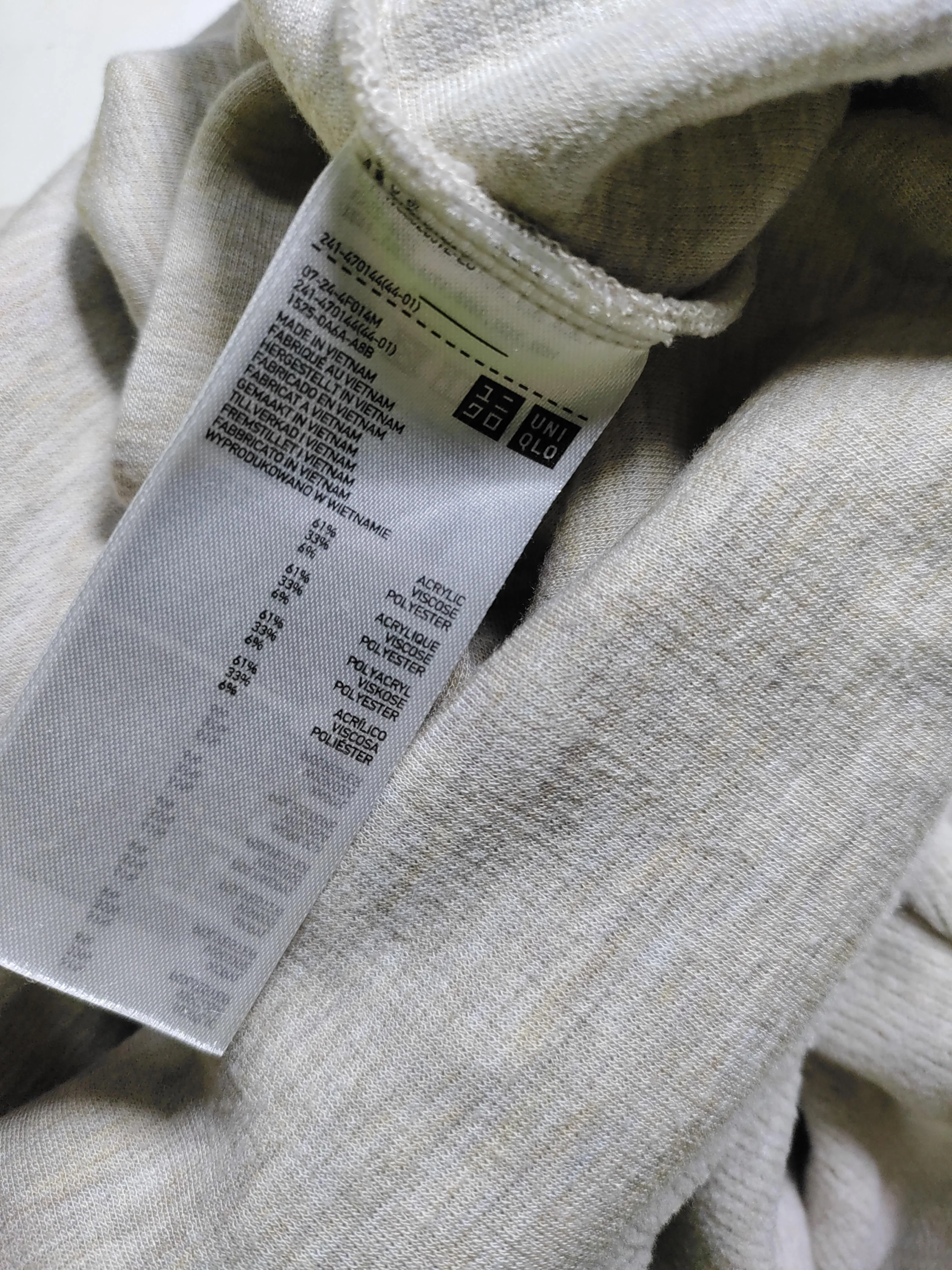 Uniqlo Women's Jumper S Cream Acrylic with Polyester Roll Neck Pullover - Image 6