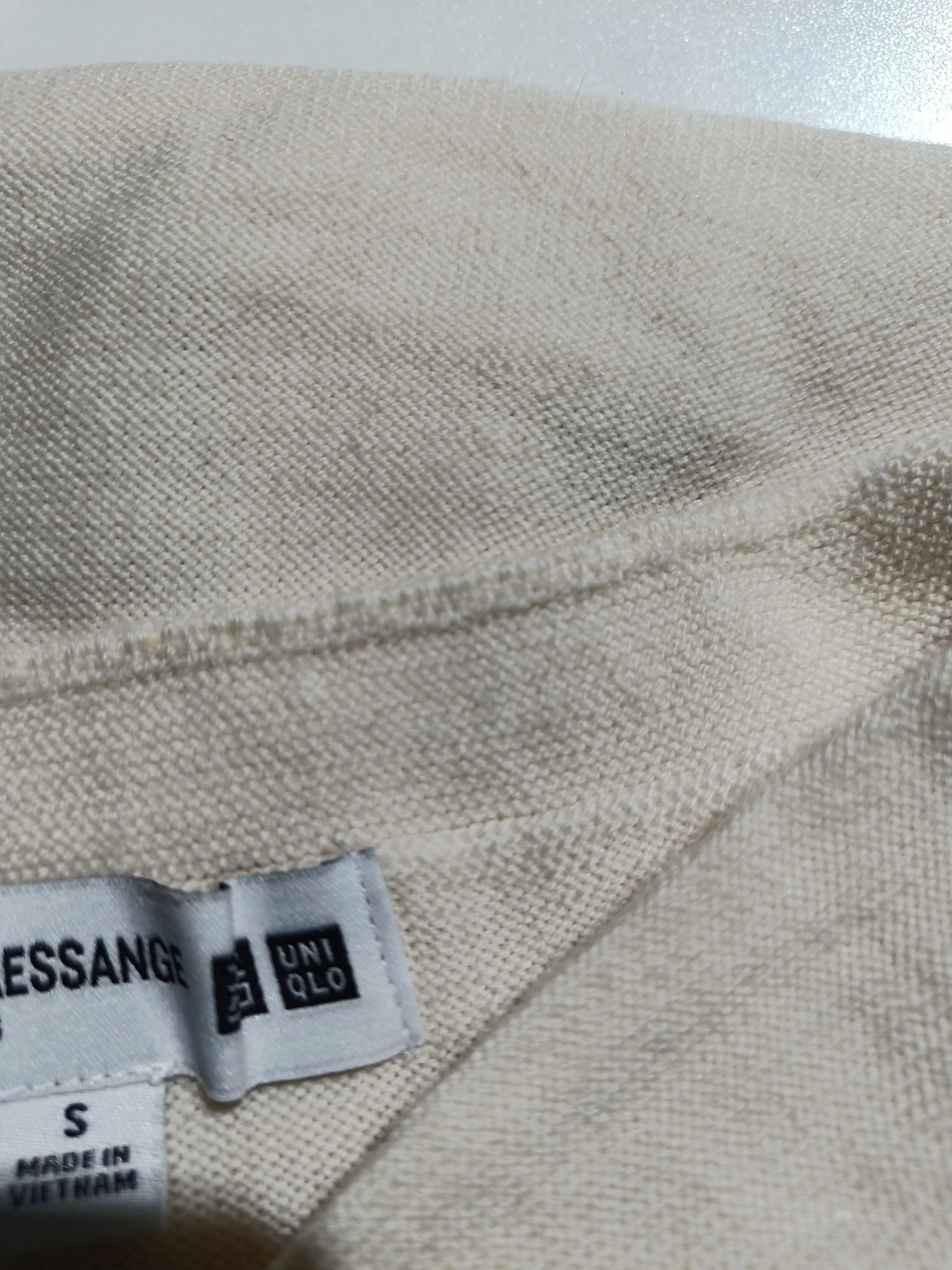 Uniqlo Women's Jumper S Cream Striped 100% Wool Crew Neck Pullover - Image 5