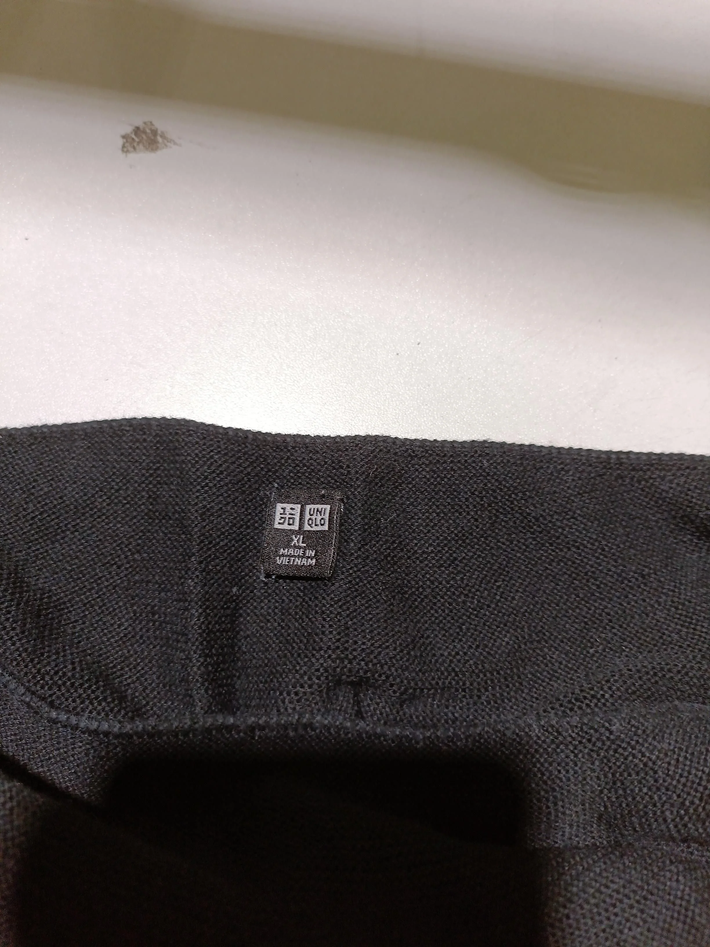 Uniqlo Women's Jumper XL Black 100% Other Round Neck Pullover - Image 5