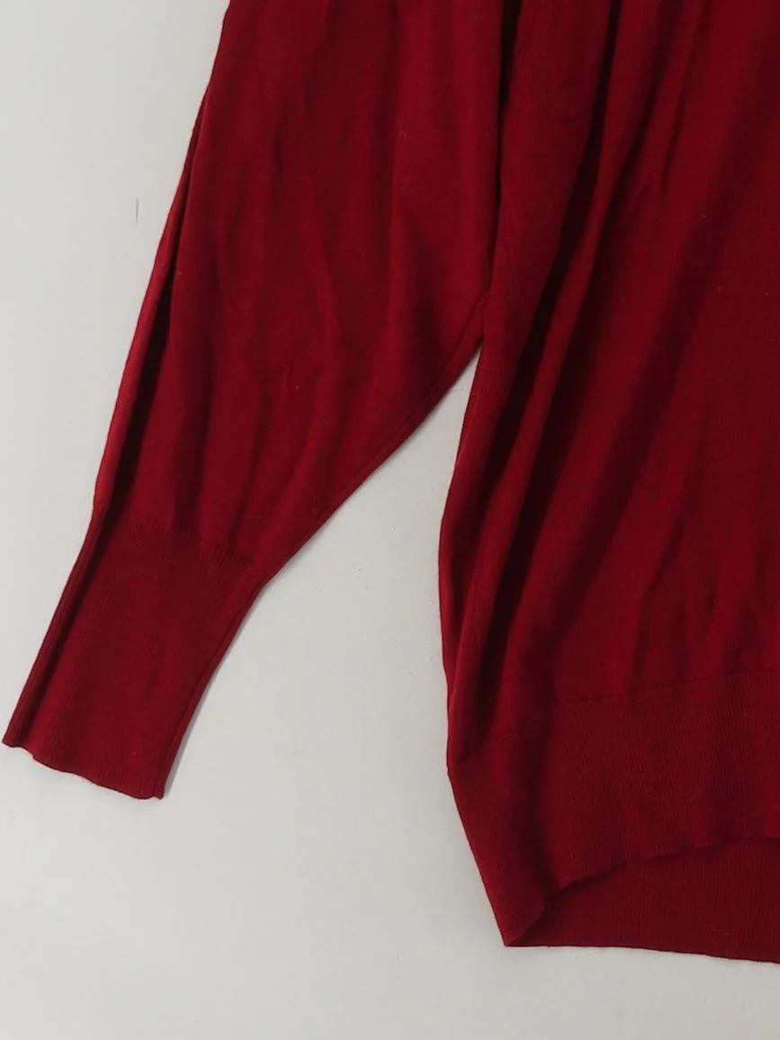 Uniqlo Women's Jumper XL Red 100% Wool V-Neck Pullover New with tags - Image 4