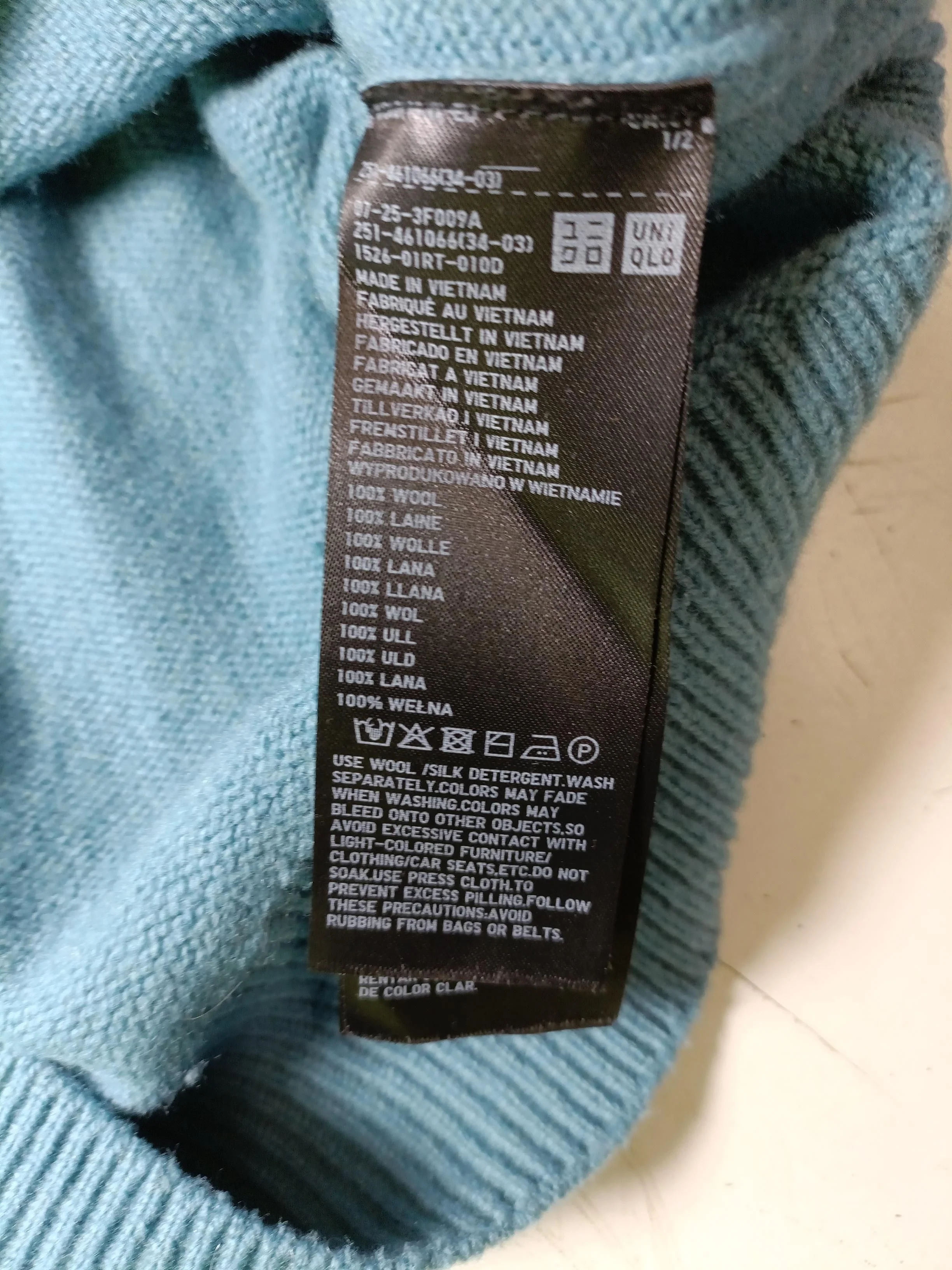 Uniqlo Women's Jumper XS Blue 100% Wool Crew Neck Pullover - Image 8