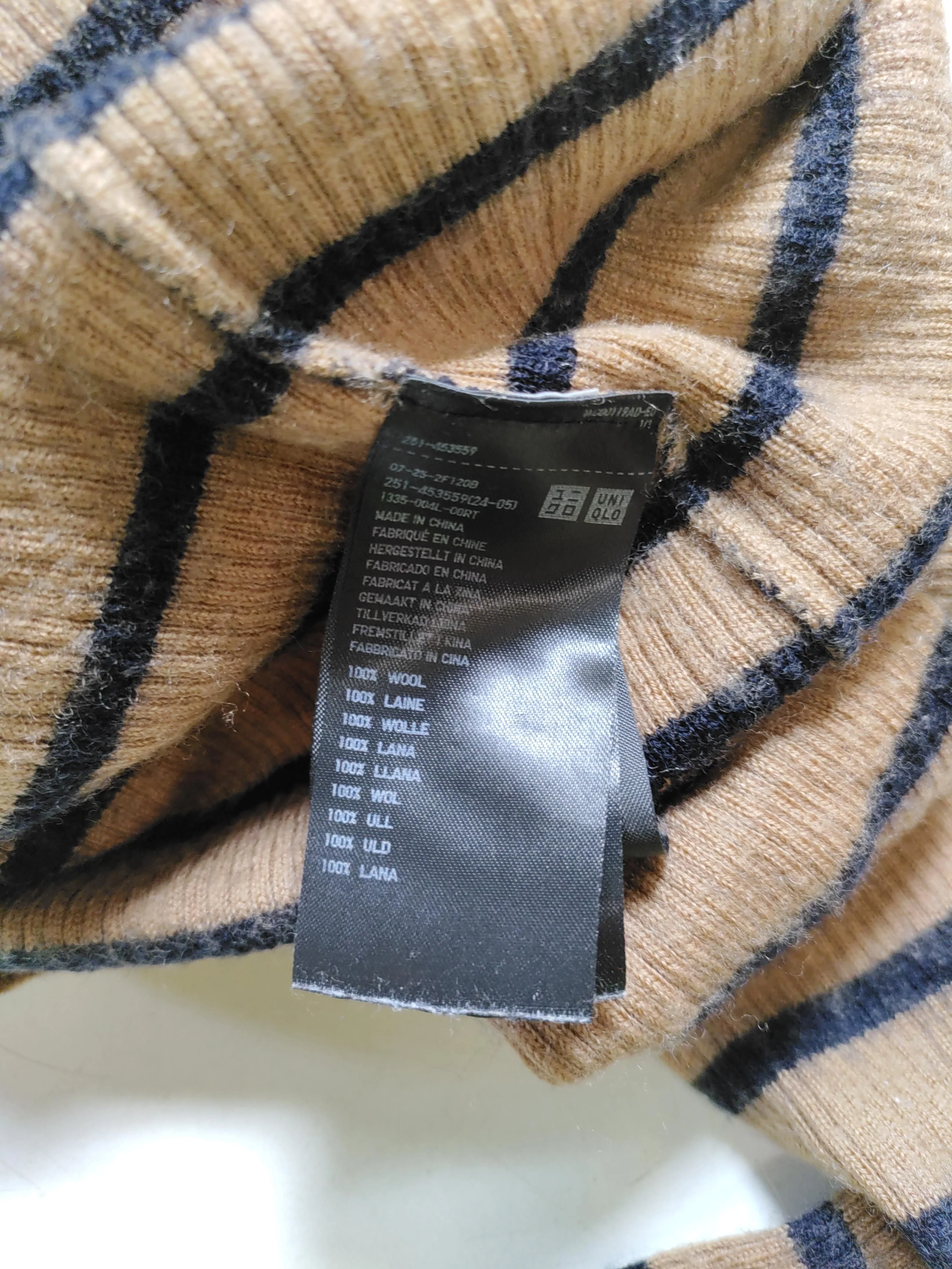 Uniqlo Women's Jumper XS Brown Striped 100% Wool Roll Neck Pullover - Image 7