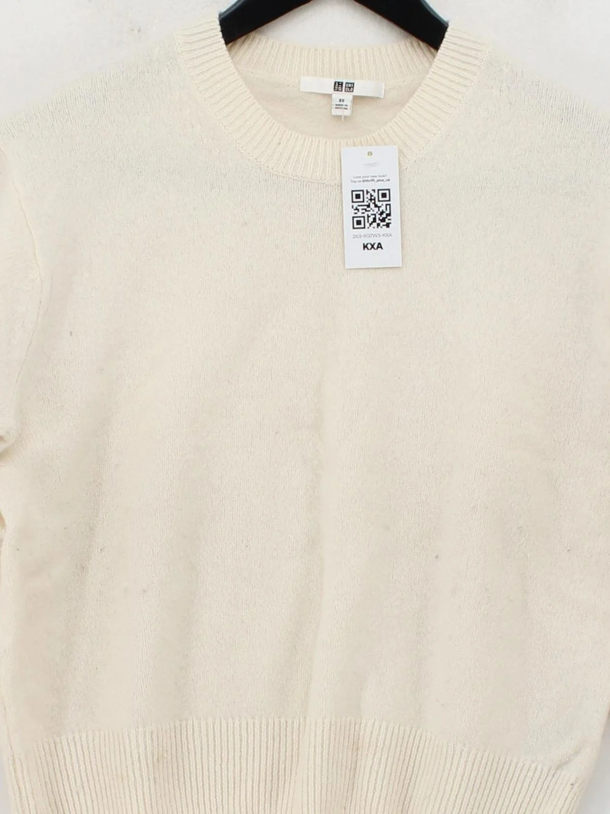 Uniqlo Women's Jumper XS Cream 100% Wool Crew Neck Pullover - Image 3