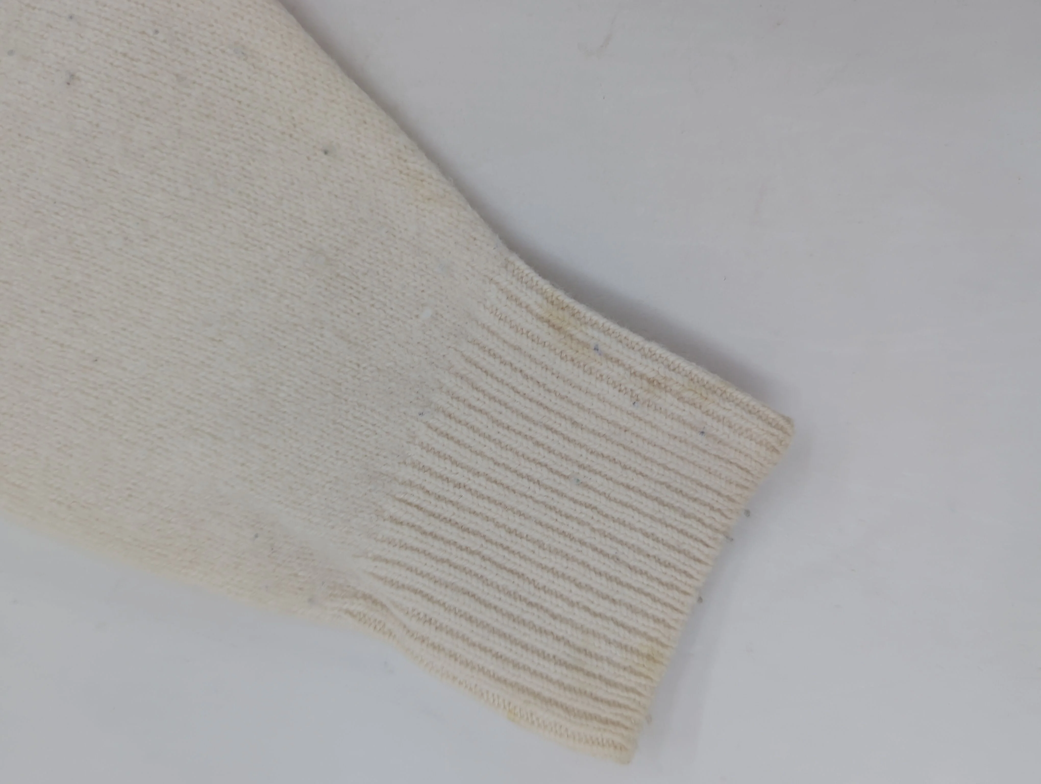 Uniqlo Women's Jumper XS Cream 100% Wool Crew Neck Pullover - Image 5