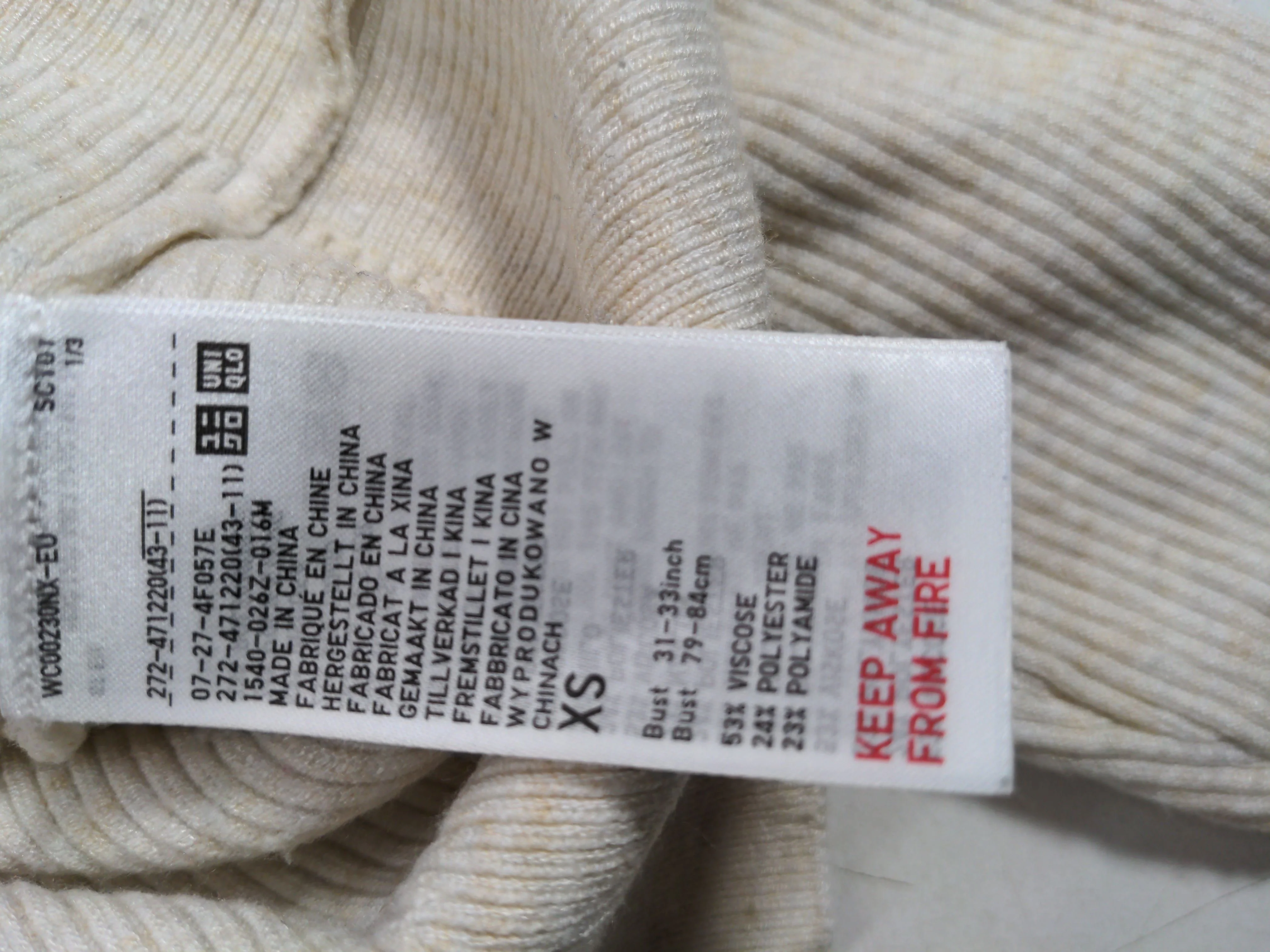 Uniqlo Women's Jumper XS Cream Viscose with Polyester, Polyamide Pullover - Image 7