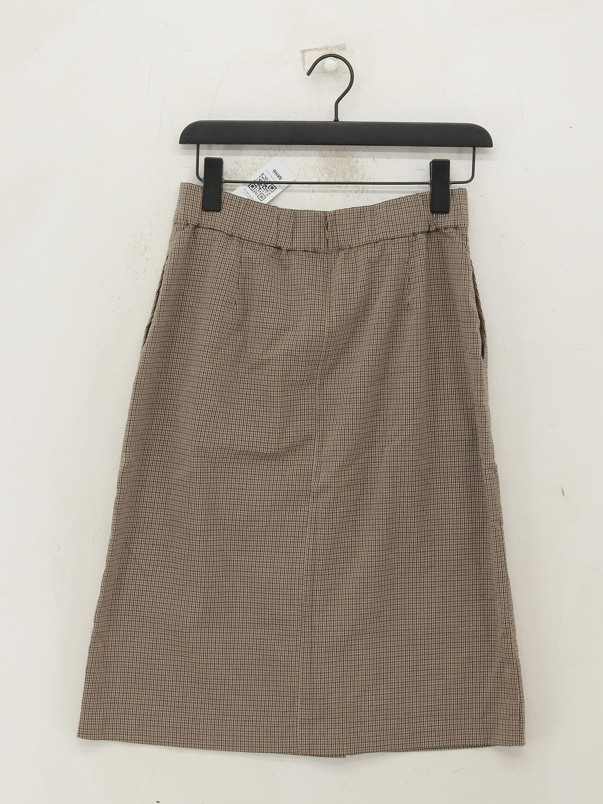 Uniqlo Women's Midi Skirt L Brown Polyester with Rayon, Spandex Wrap - Image 2