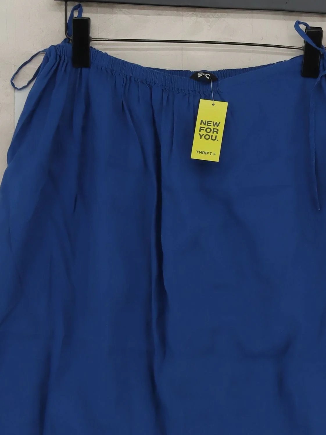 Uniqlo Women's Midi Skirt S Blue Viscose with Linen, Polyester Straight & Pencil - Image 3