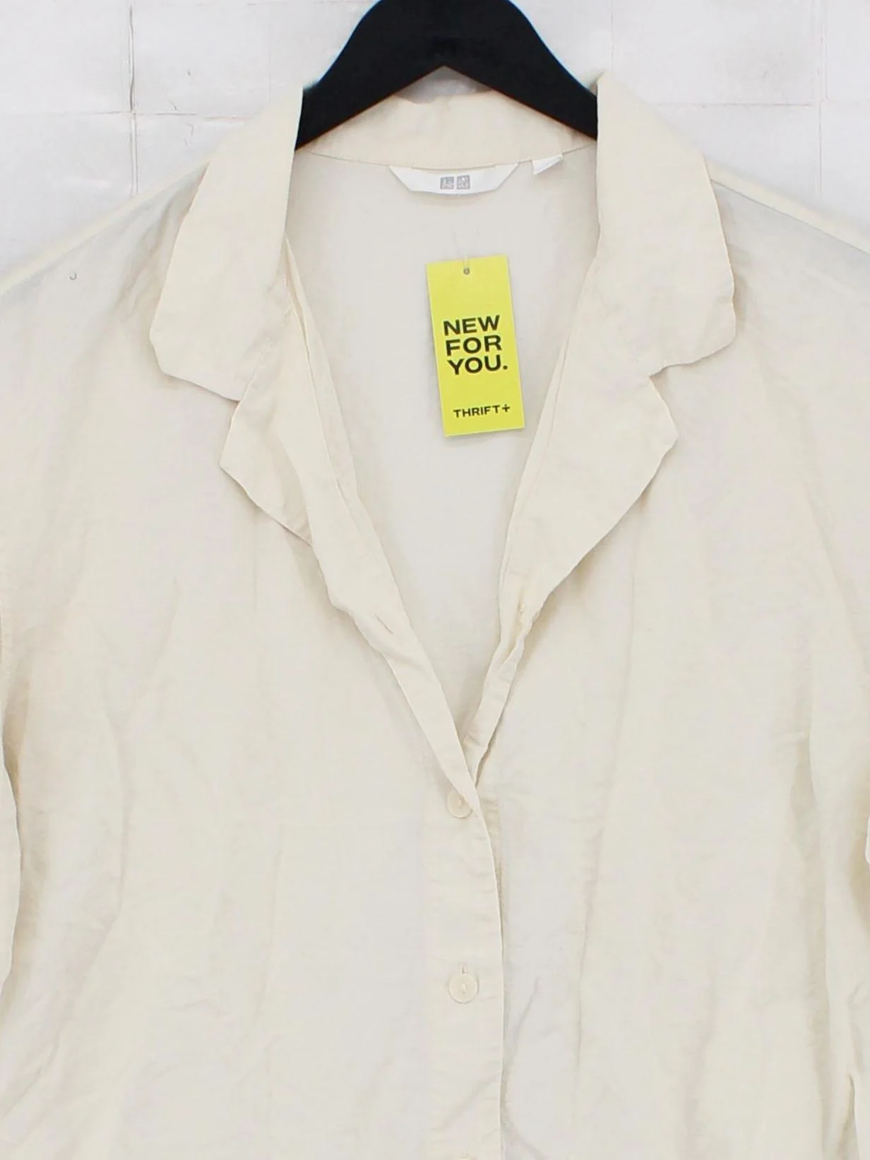 Uniqlo Women's Shirt M Cream 100% Other Short Sleeve Collared Basic - Image 3