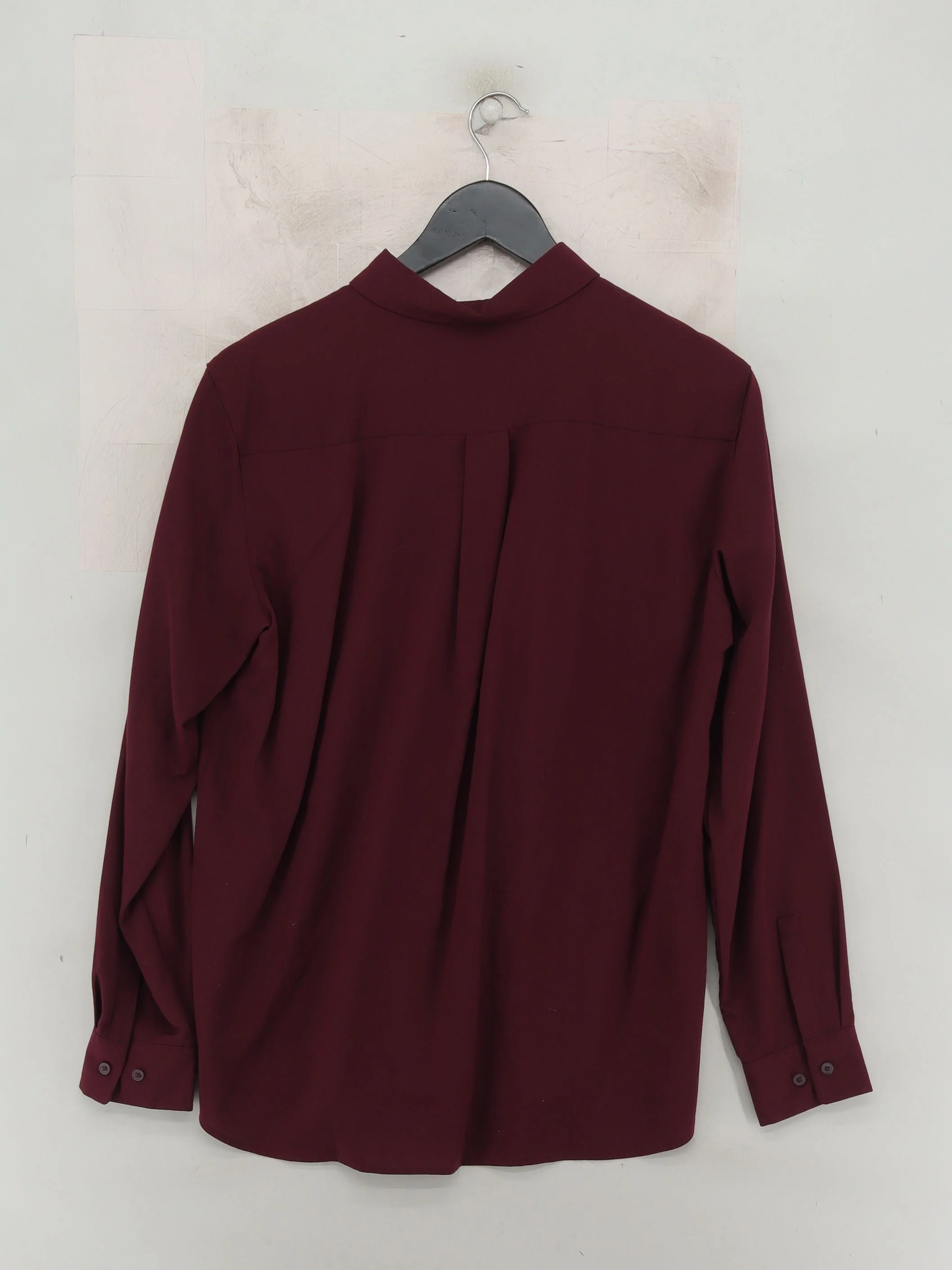 Uniqlo Women's Shirt M Red 100% Other Long Sleeve Collared Basic - Image 2