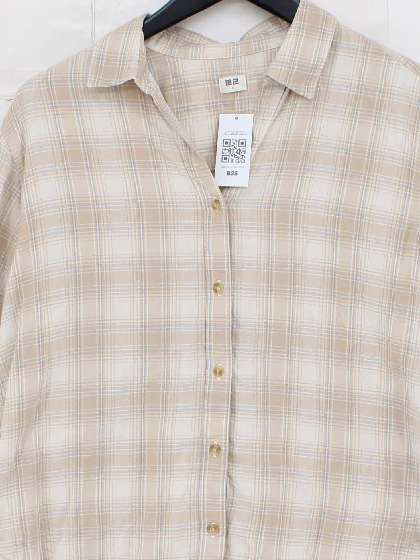 Uniqlo Women's Shirt S Cream Cotton with Acrylic, Viscose Basic - Image 3