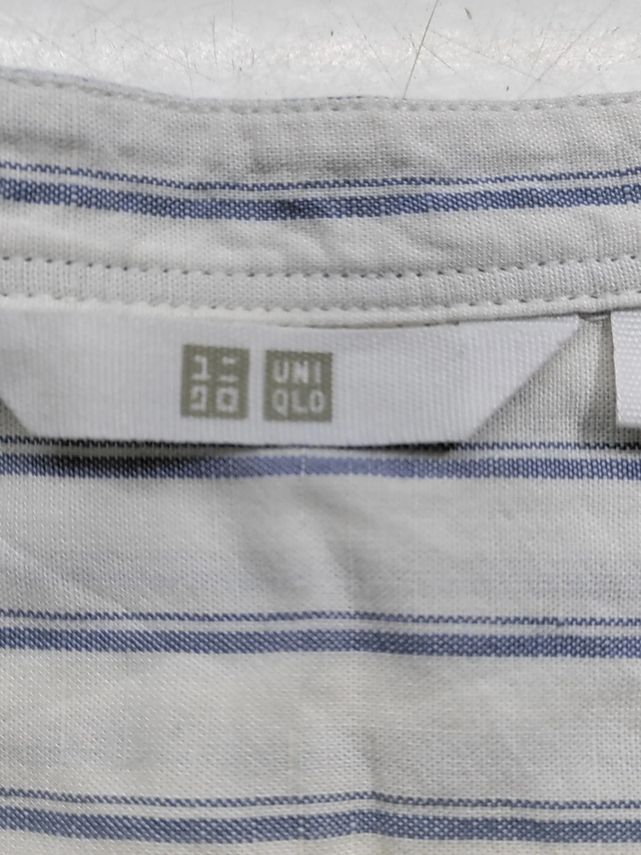 Uniqlo Women's Shirt S White Rayon with Linen, Cotton Basic - Image 5