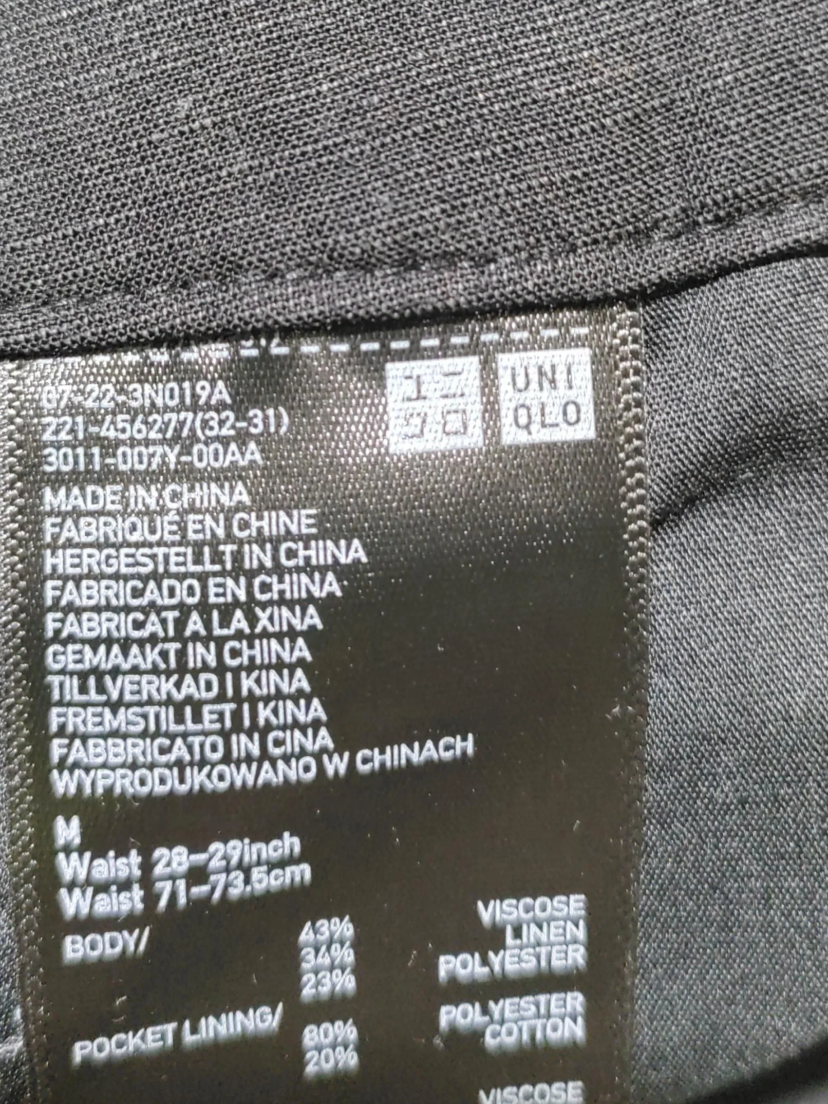 Uniqlo Women's Shorts M Black Viscose with Linen, Polyester Mom - Image 5