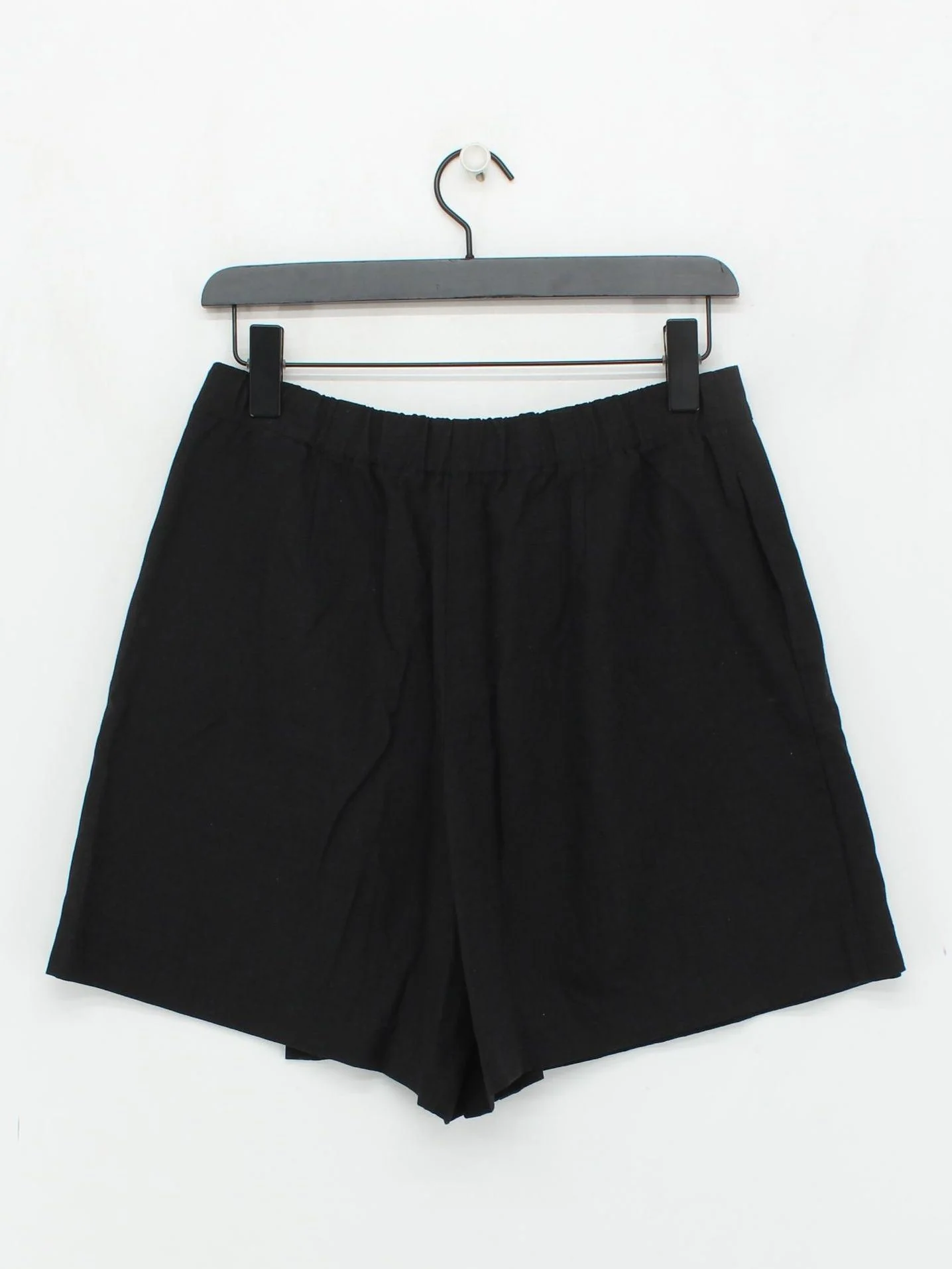 Uniqlo Women's Shorts M Black Viscose with Linen, Polyester Sweat - Image 2