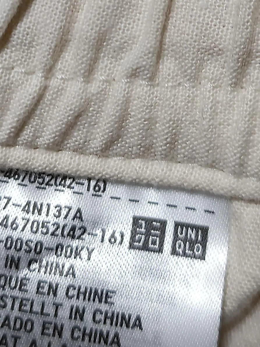Uniqlo Women's Shorts S Cream 100% Cotton Sweat - Image 5