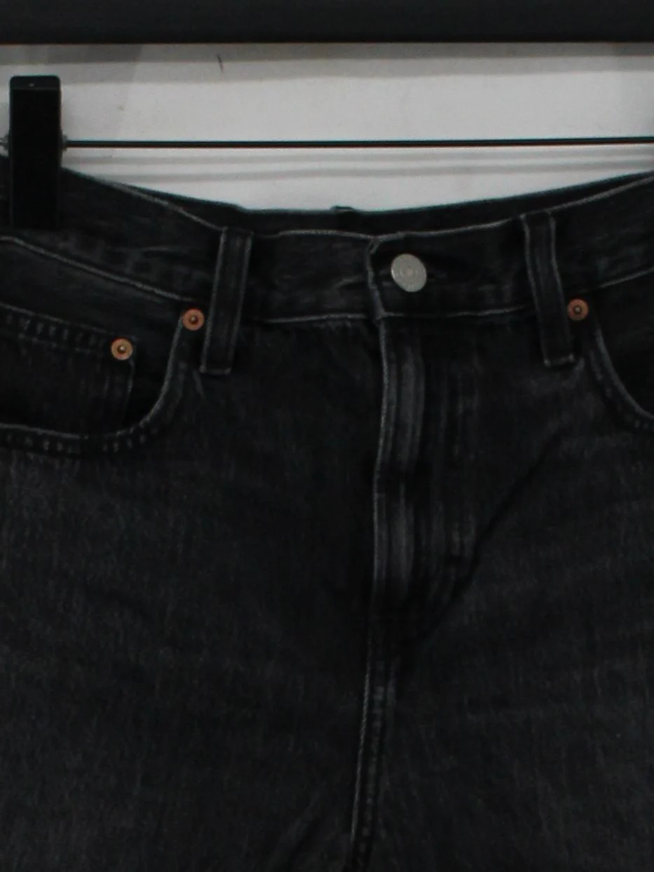 Uniqlo Women's Shorts W 28 in Black 100% Cotton Mom - Image 3