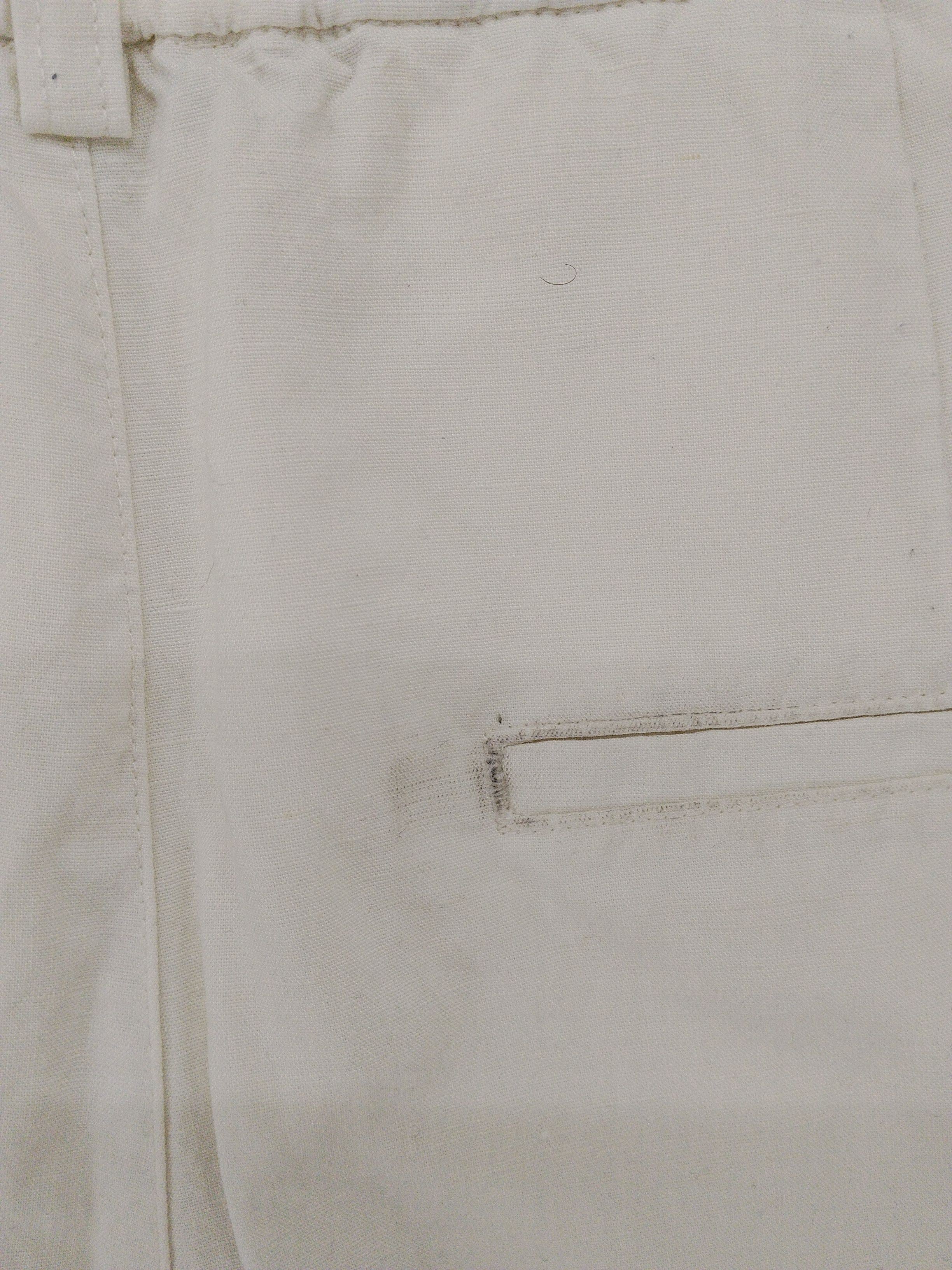 Uniqlo Women's Shorts XS Cream Viscose with Linen, Polyester Mom - Image 6