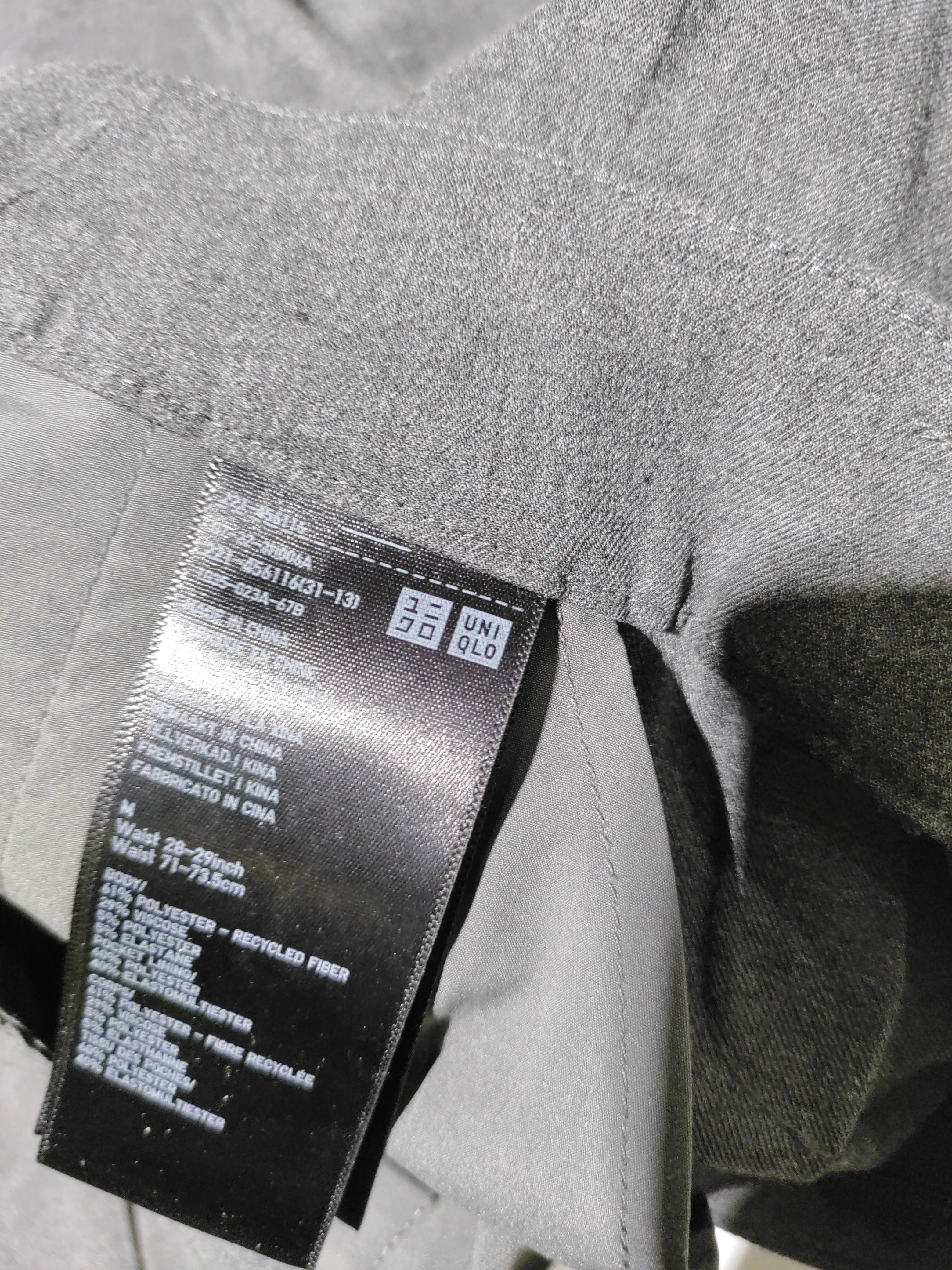 Uniqlo Women's Suit Trousers W 28 in Grey Polyester - Image 6