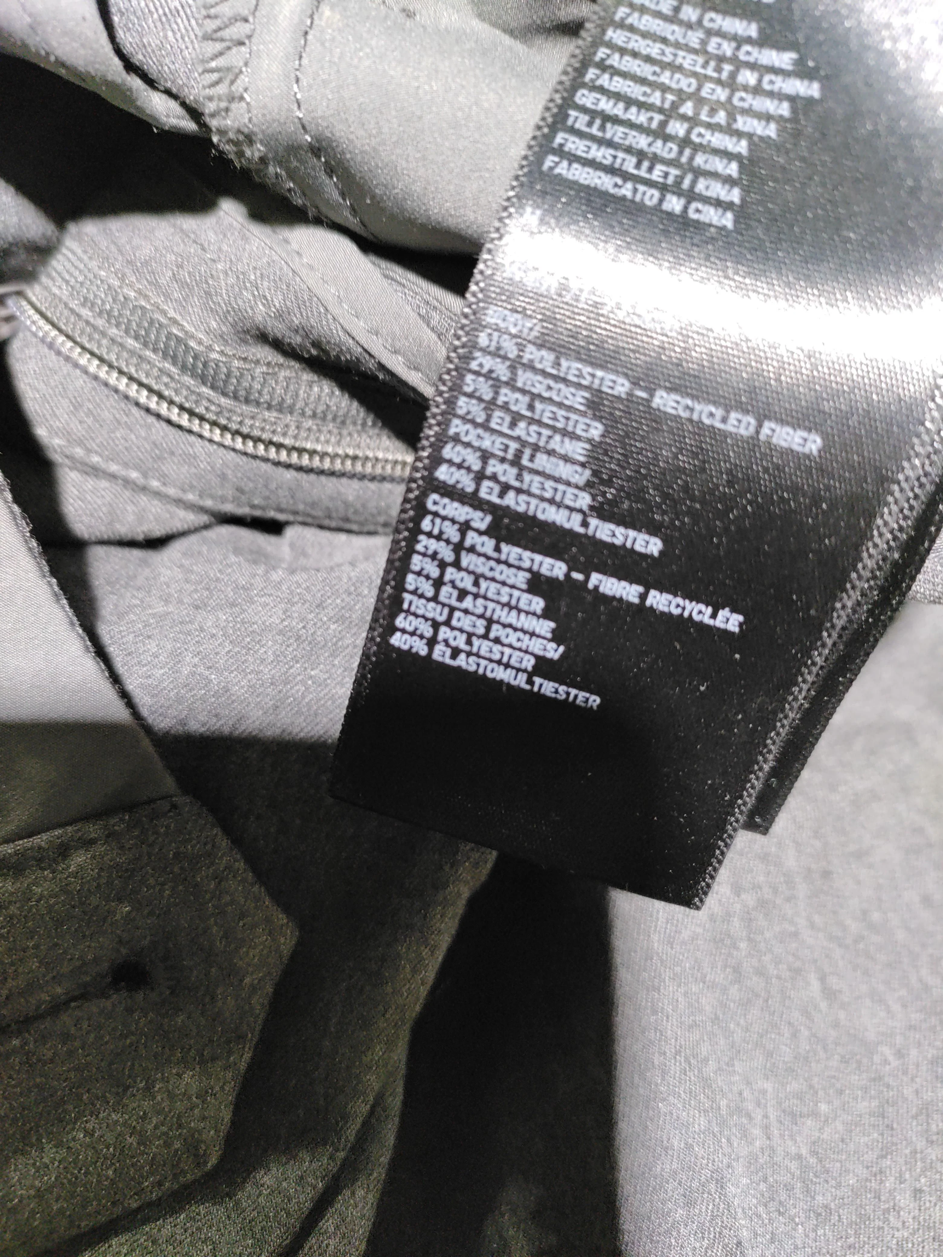 Uniqlo Women's Suit Trousers W 28 in Grey Polyester - Image 7