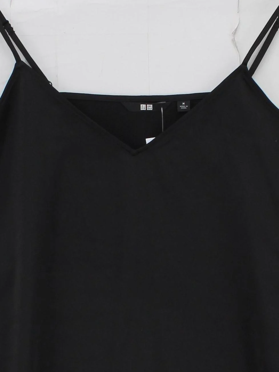 Uniqlo Women's T-Shirt M Black Polyester with Elastane Camisole - Image 3