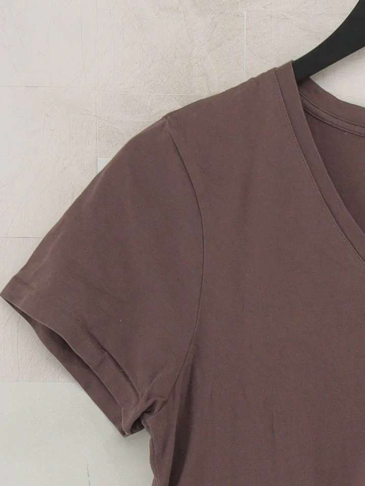 Uniqlo Women's T-Shirt M Brown 100% Other Short Sleeve V-Neck Basic - Image 4