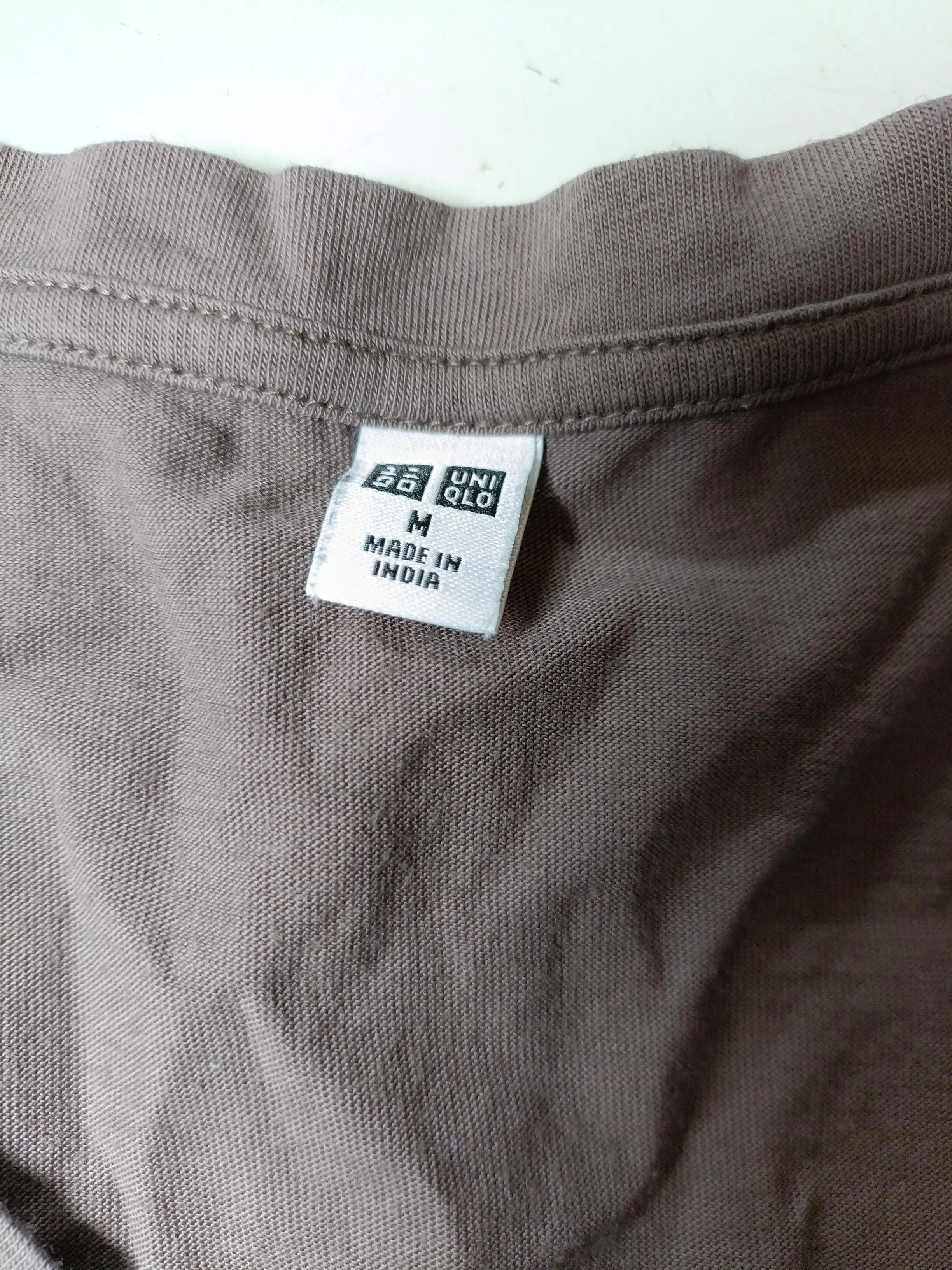 Uniqlo Women's T-Shirt M Brown 100% Other Short Sleeve V-Neck Basic - Image 5